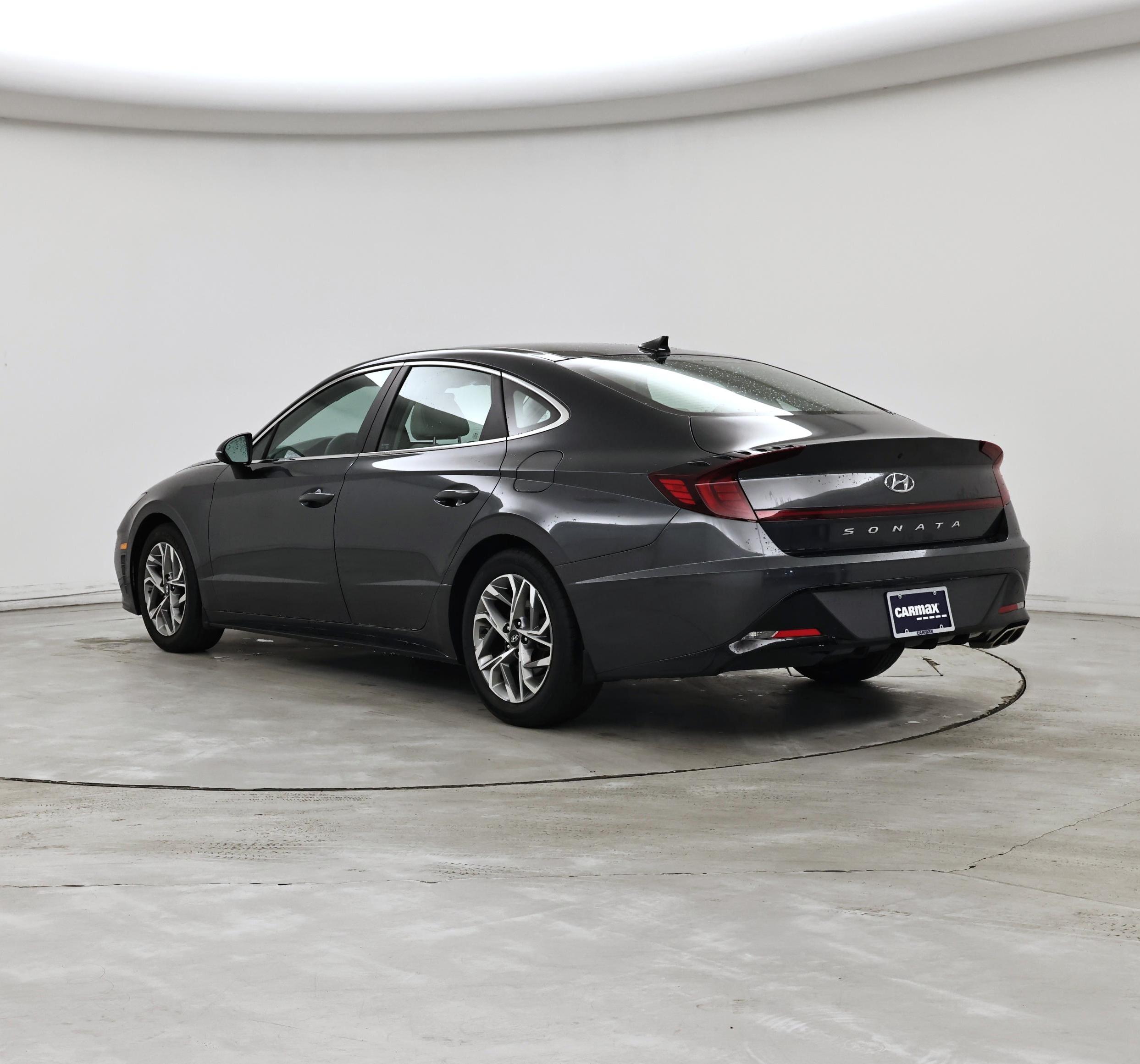 Thumbnail: 2023 Hyundai Sonata - 2