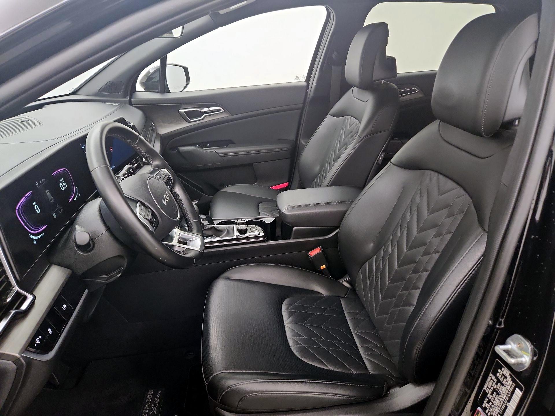 Thumbnail: 2023 Kia Sportage - 11