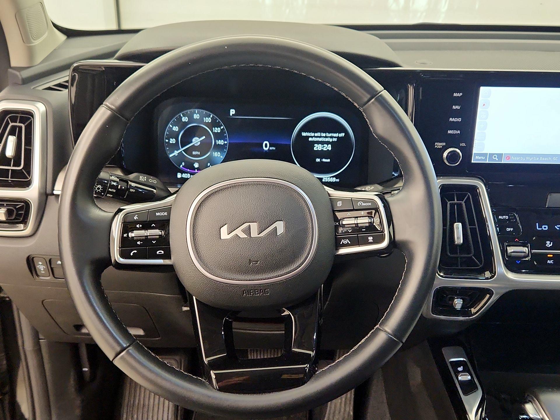 Thumbnail: 2023 Kia Sorento - 10