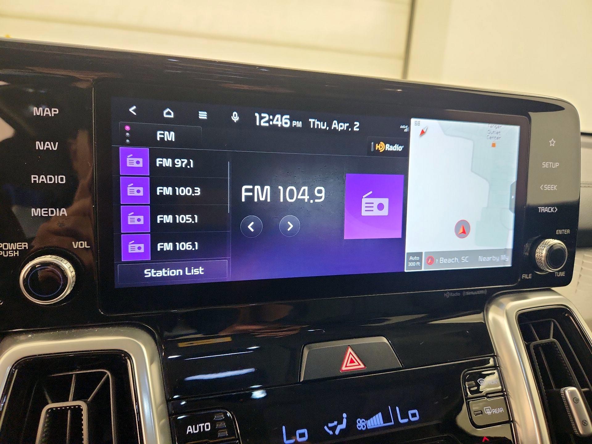 Thumbnail: 2023 Kia Sorento - 16