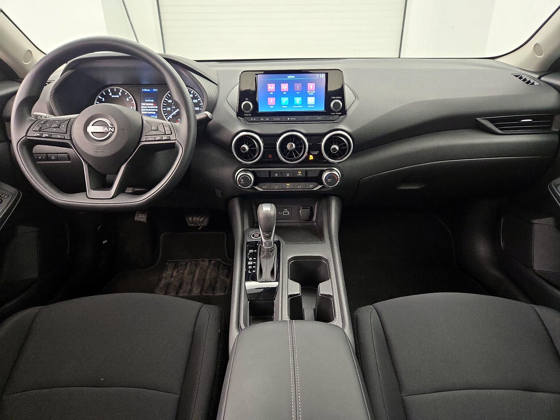 Thumbnail: 2025 Nissan Sentra - 9