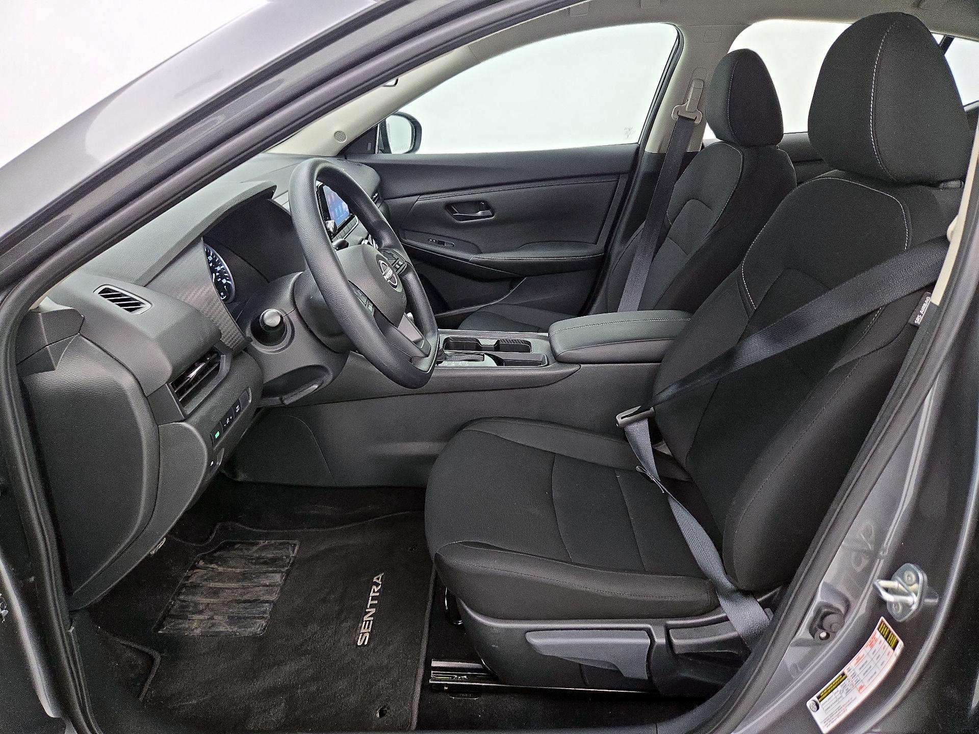 Thumbnail: 2025 Nissan Sentra - 11