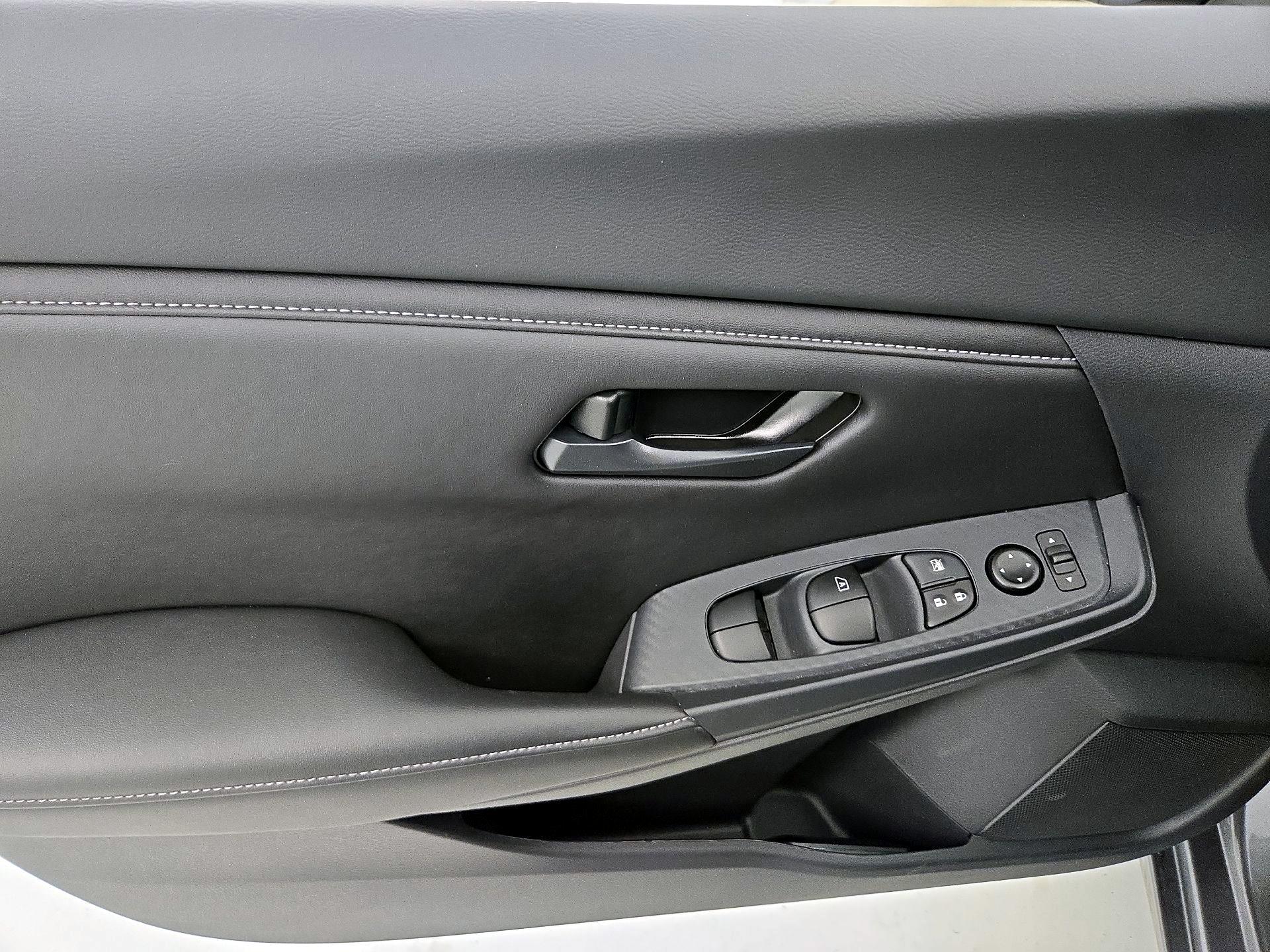 Thumbnail: 2025 Nissan Sentra - 12