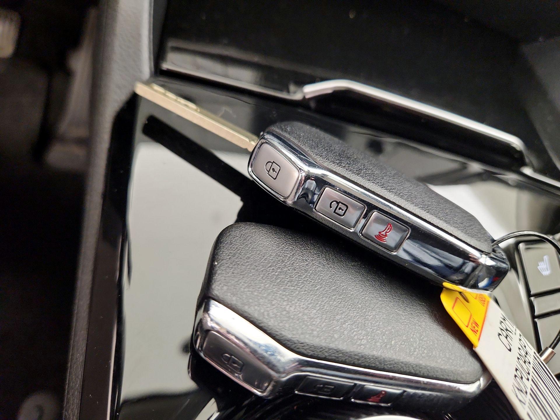 Thumbnail: 2023 Kia Sportage - 20