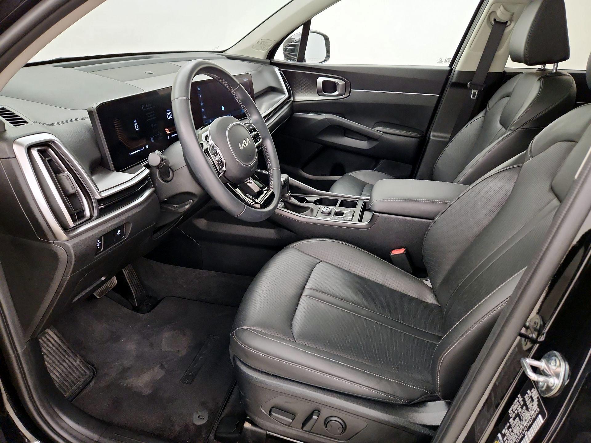 Thumbnail: 2024 Kia Sorento - 9