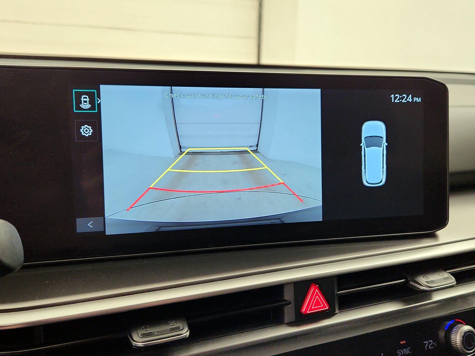 Thumbnail: 2024 Kia Sorento - 13