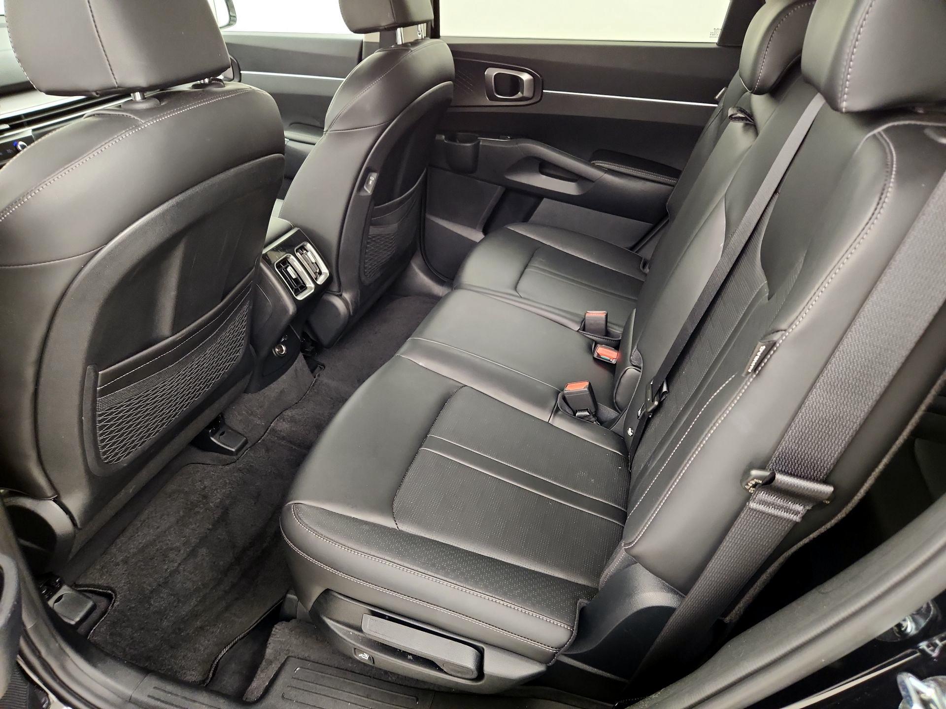 Thumbnail: 2024 Kia Sorento - 19