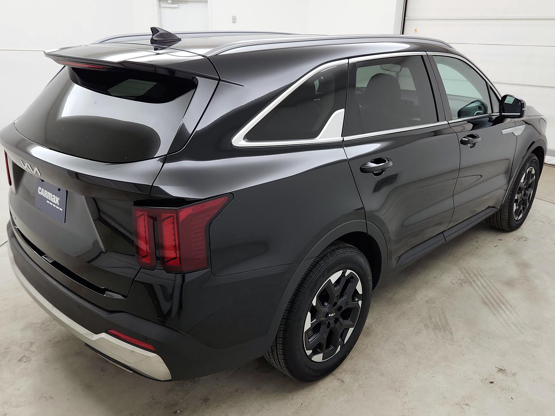 Thumbnail: 2024 Kia Sorento - 5