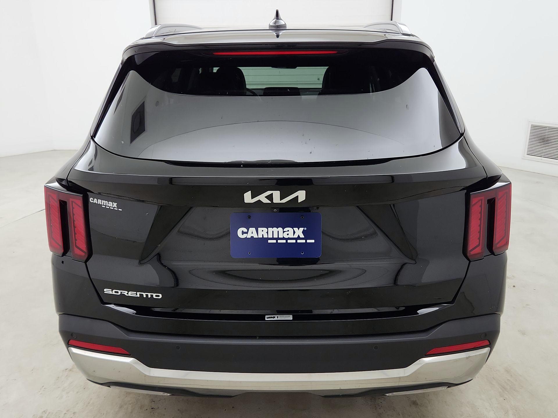 Thumbnail: 2024 Kia Sorento - 6