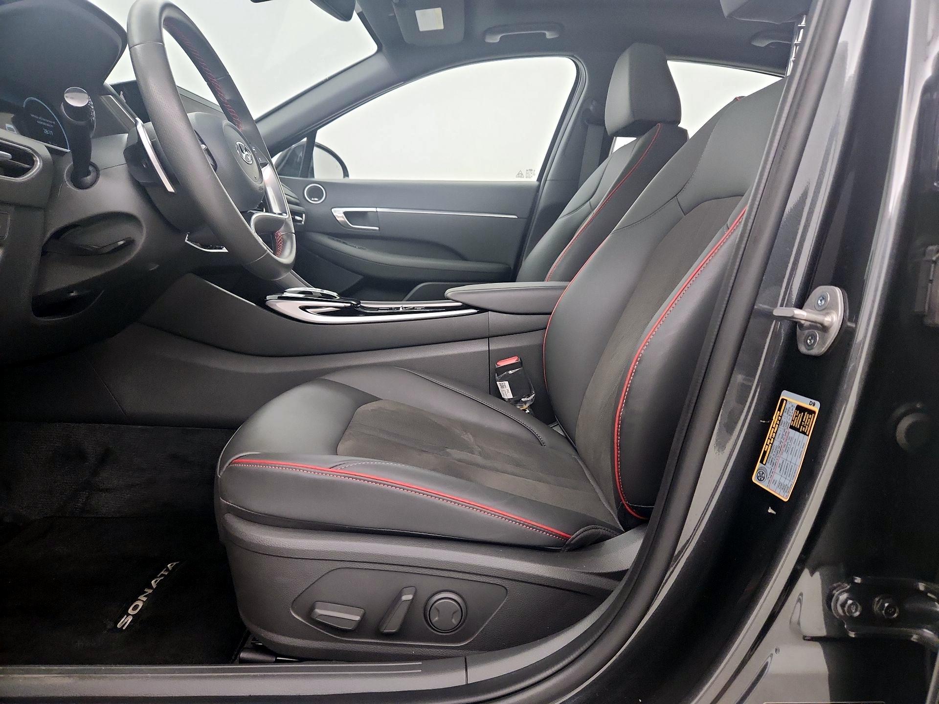 Thumbnail: 2023 Hyundai Sonata - 11