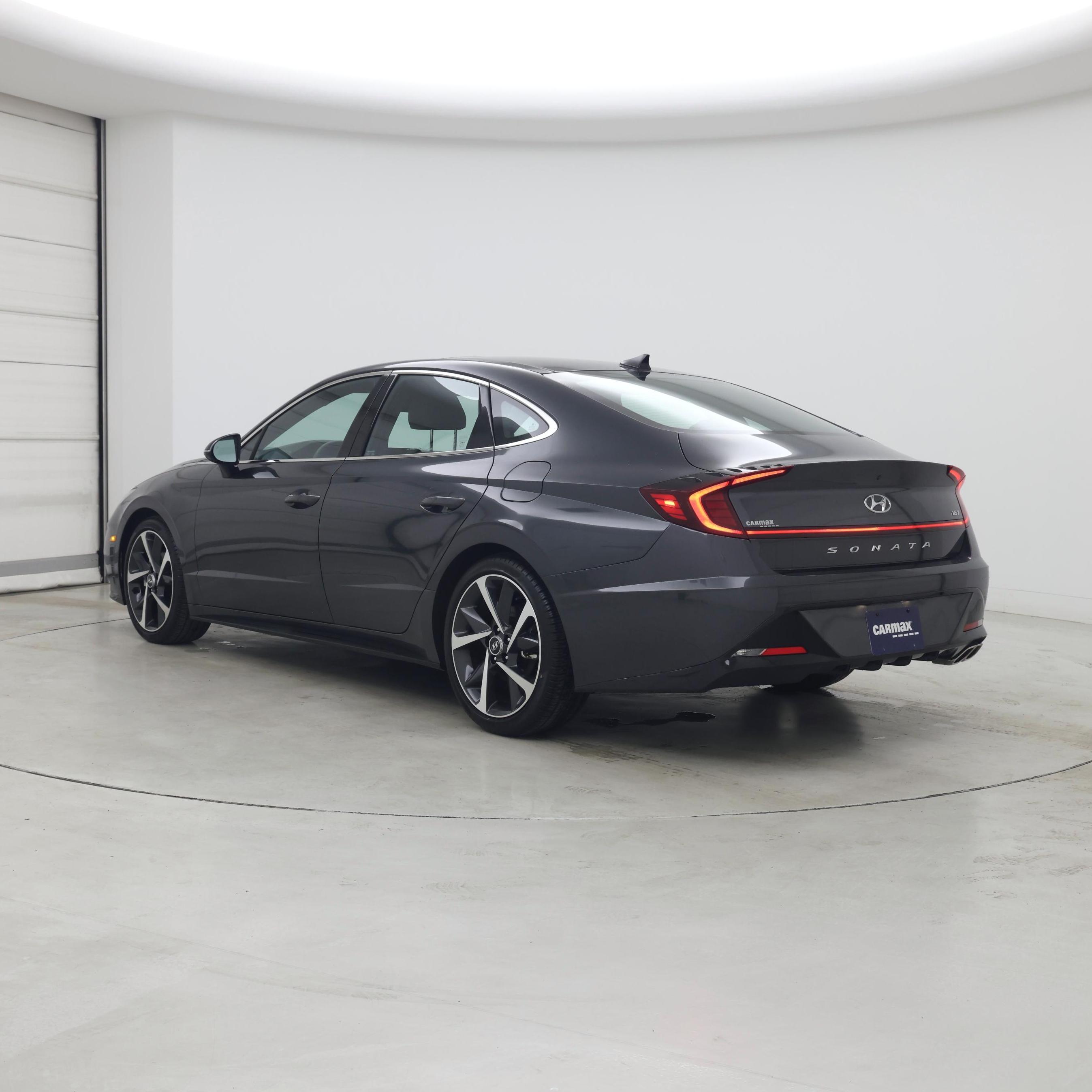 Thumbnail: 2023 Hyundai Sonata - 2