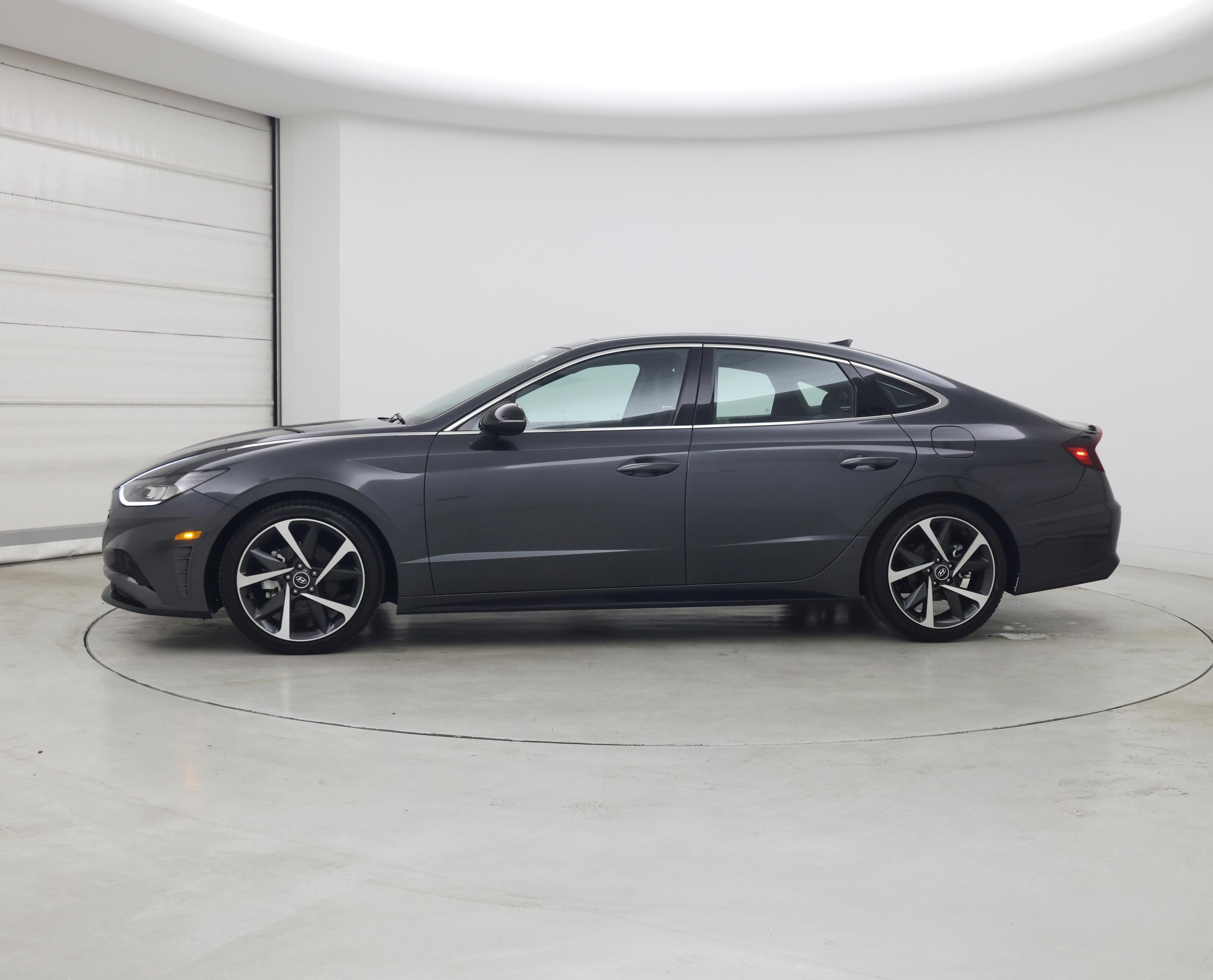 Thumbnail: 2023 Hyundai Sonata - 3