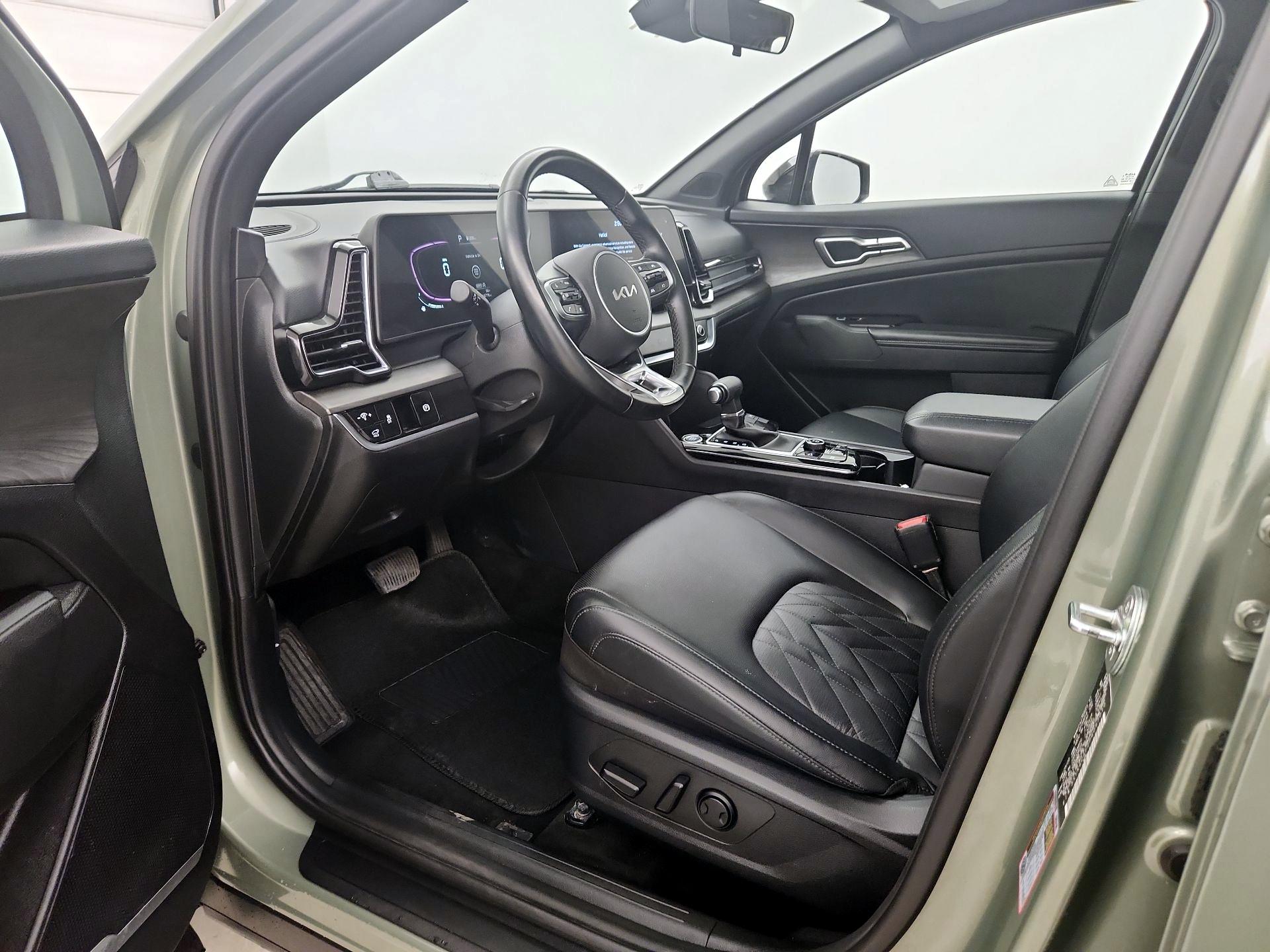 Thumbnail: 2023 Kia Sportage - 9