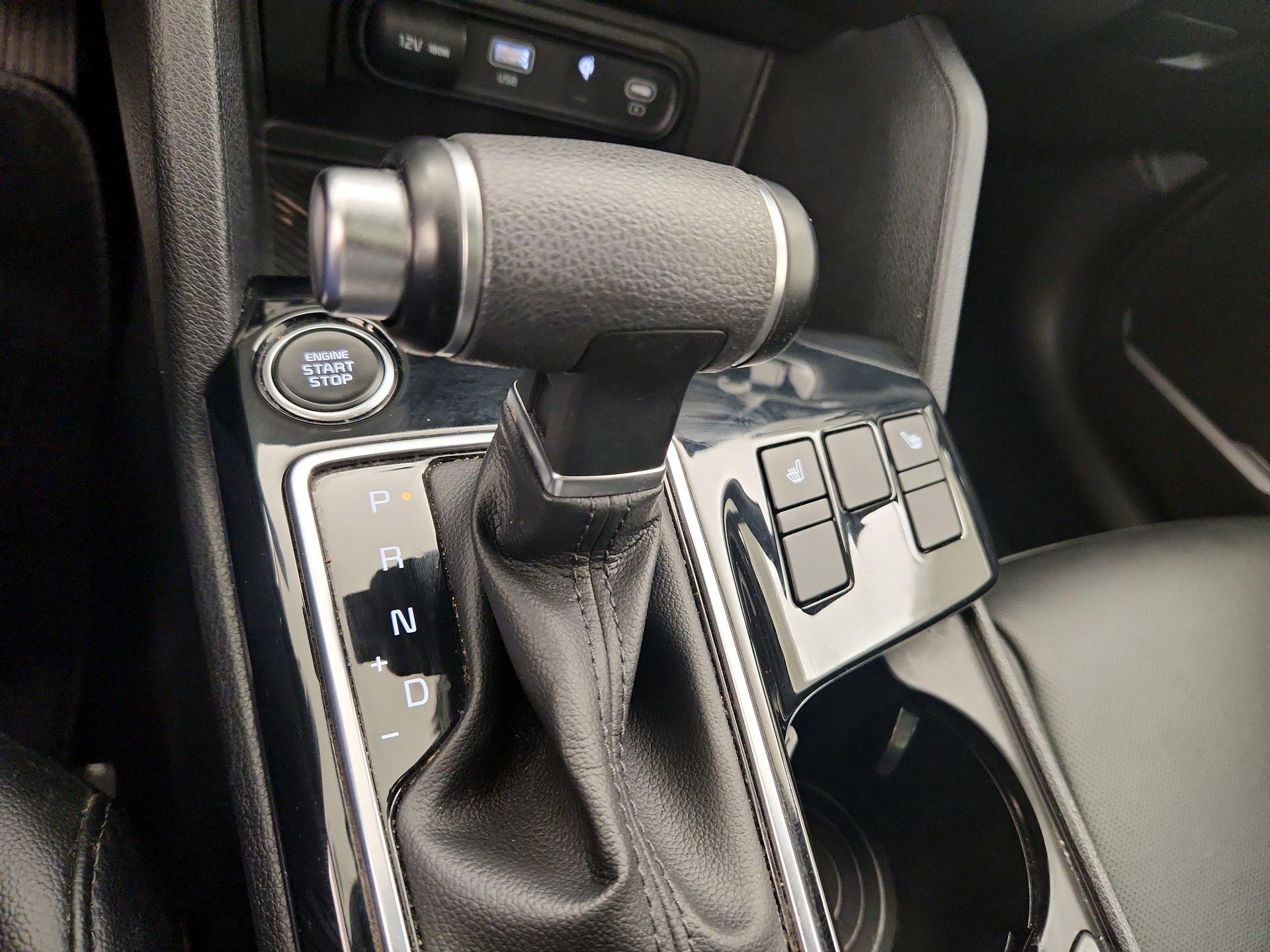 Thumbnail: 2023 Kia Sportage - 16