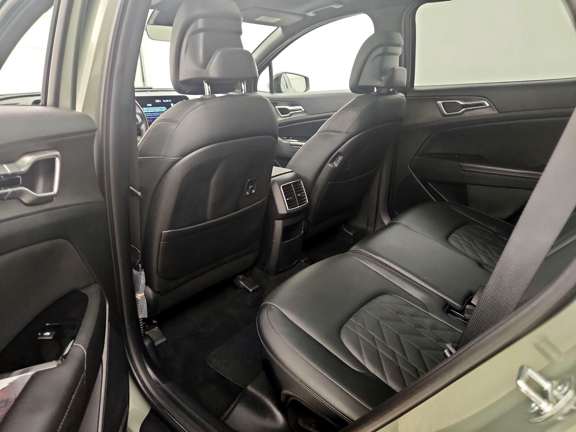 Thumbnail: 2023 Kia Sportage - 19