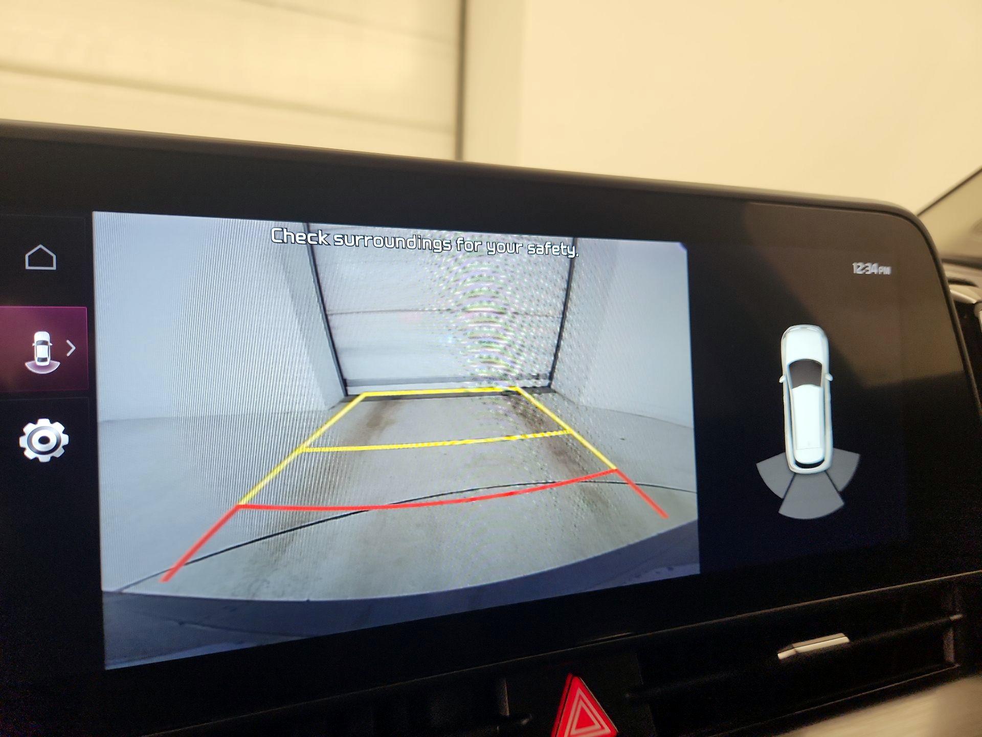 Thumbnail: 2023 Kia Sportage - 13