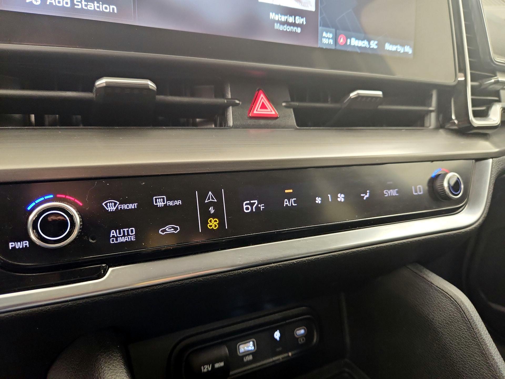 Thumbnail: 2023 Kia Sportage - 15