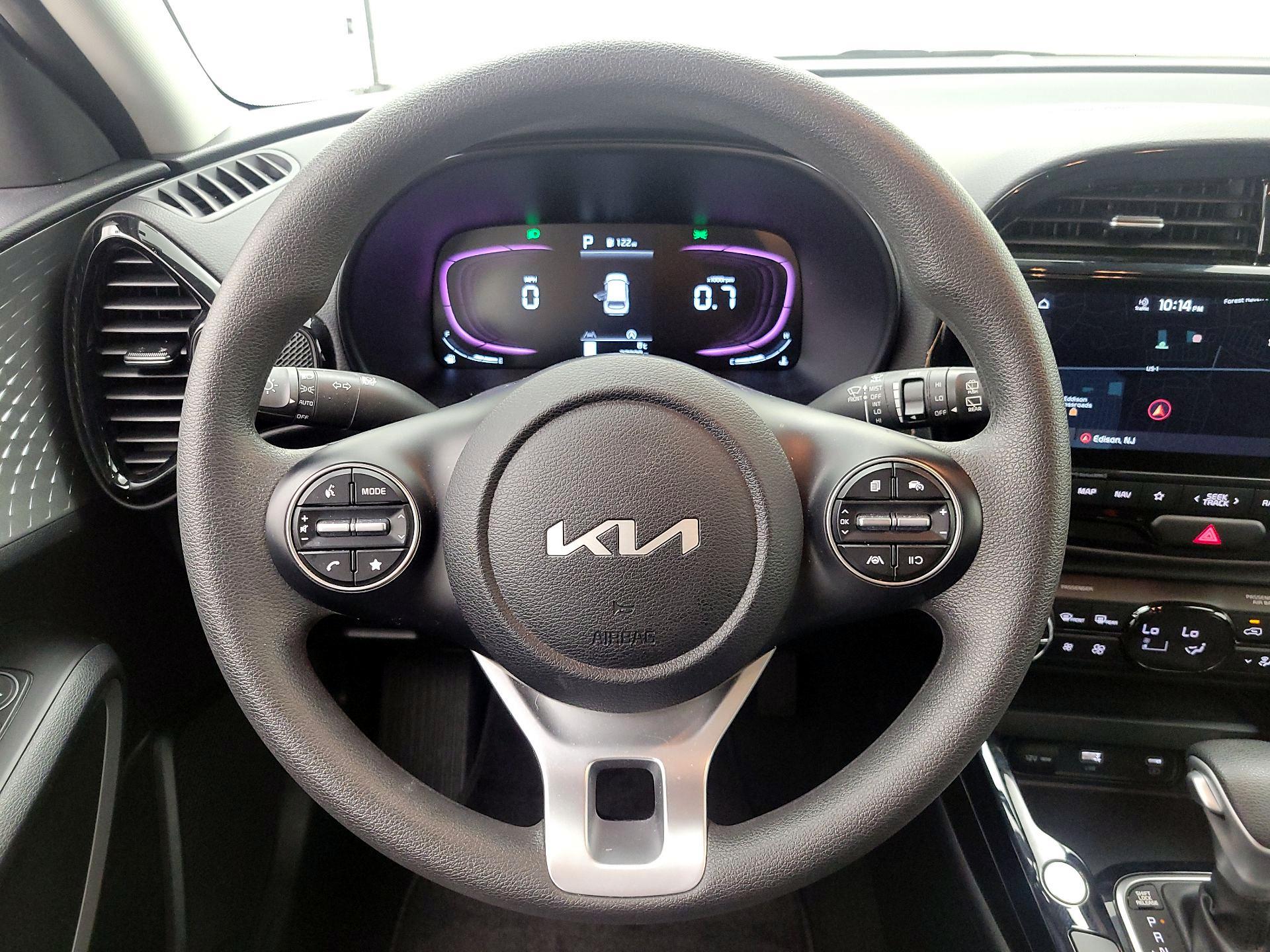 Thumbnail: 2023 Kia Soul - 10