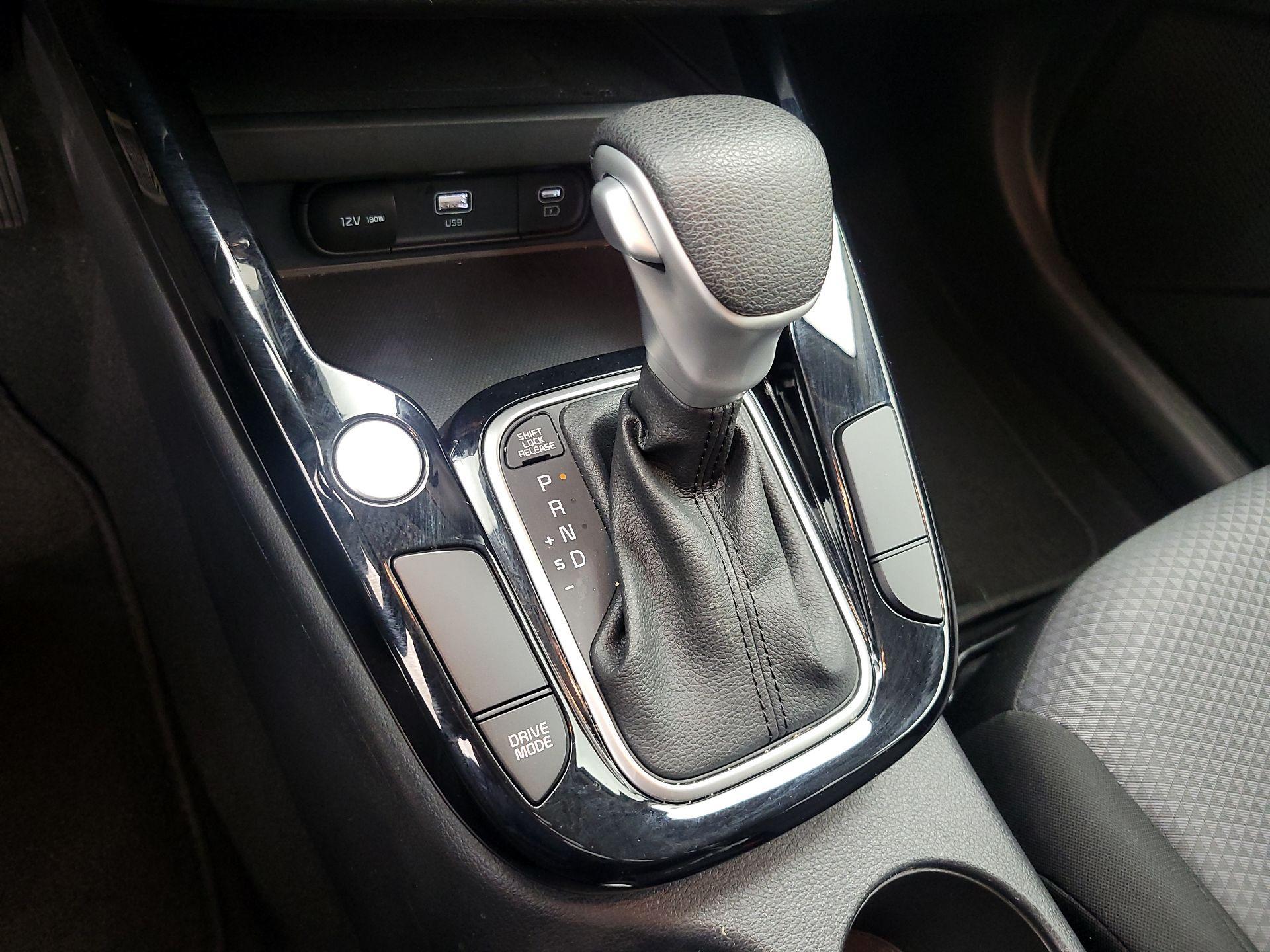 Thumbnail: 2023 Kia Soul - 18