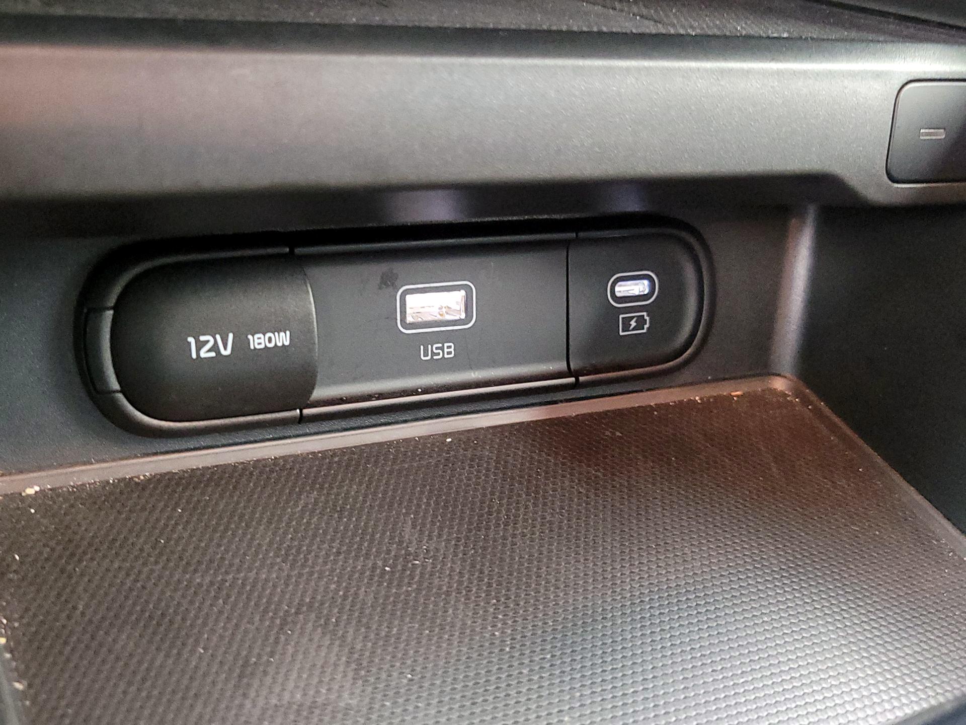 Thumbnail: 2023 Kia Soul - 19