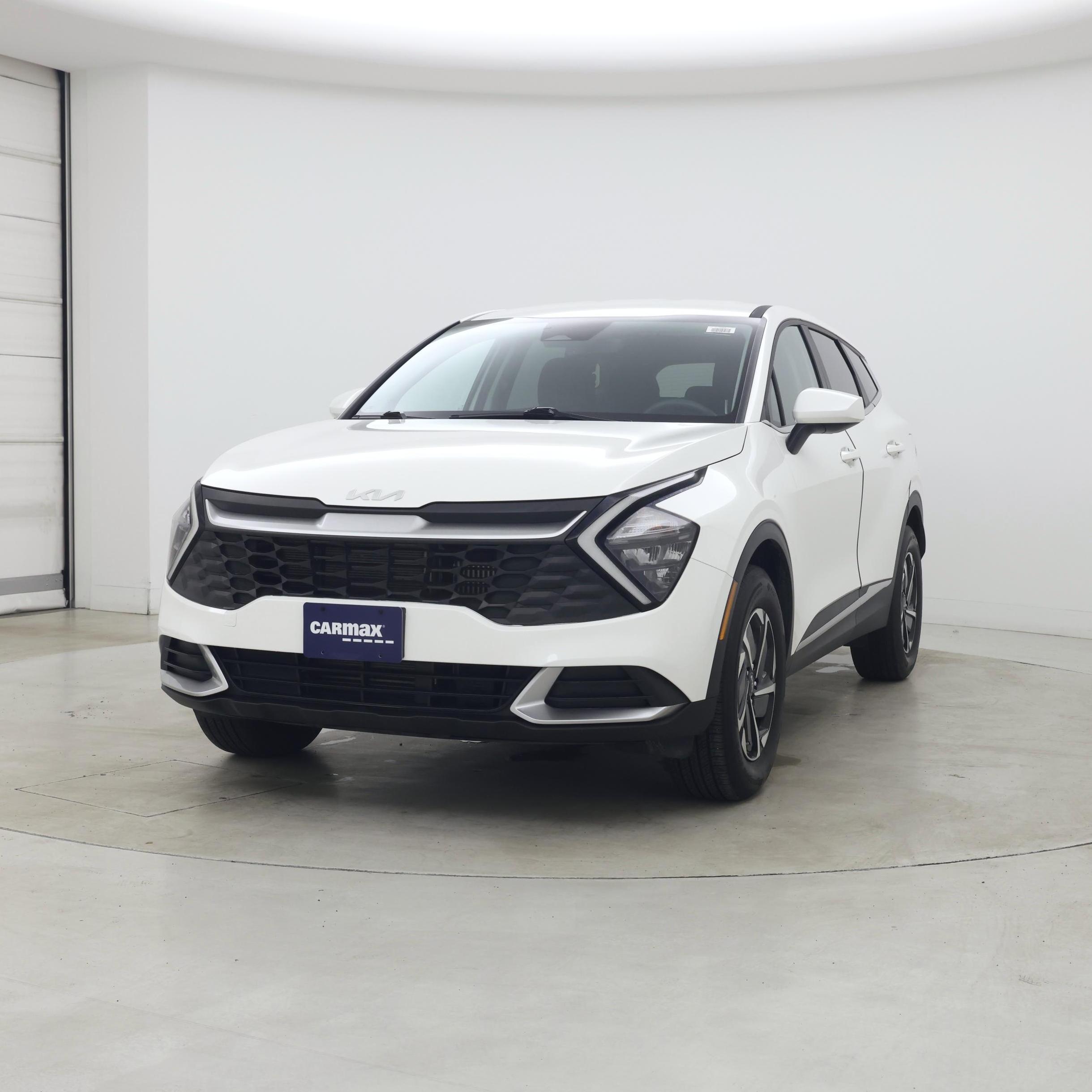 Thumbnail: 2023 Kia Sportage - 4