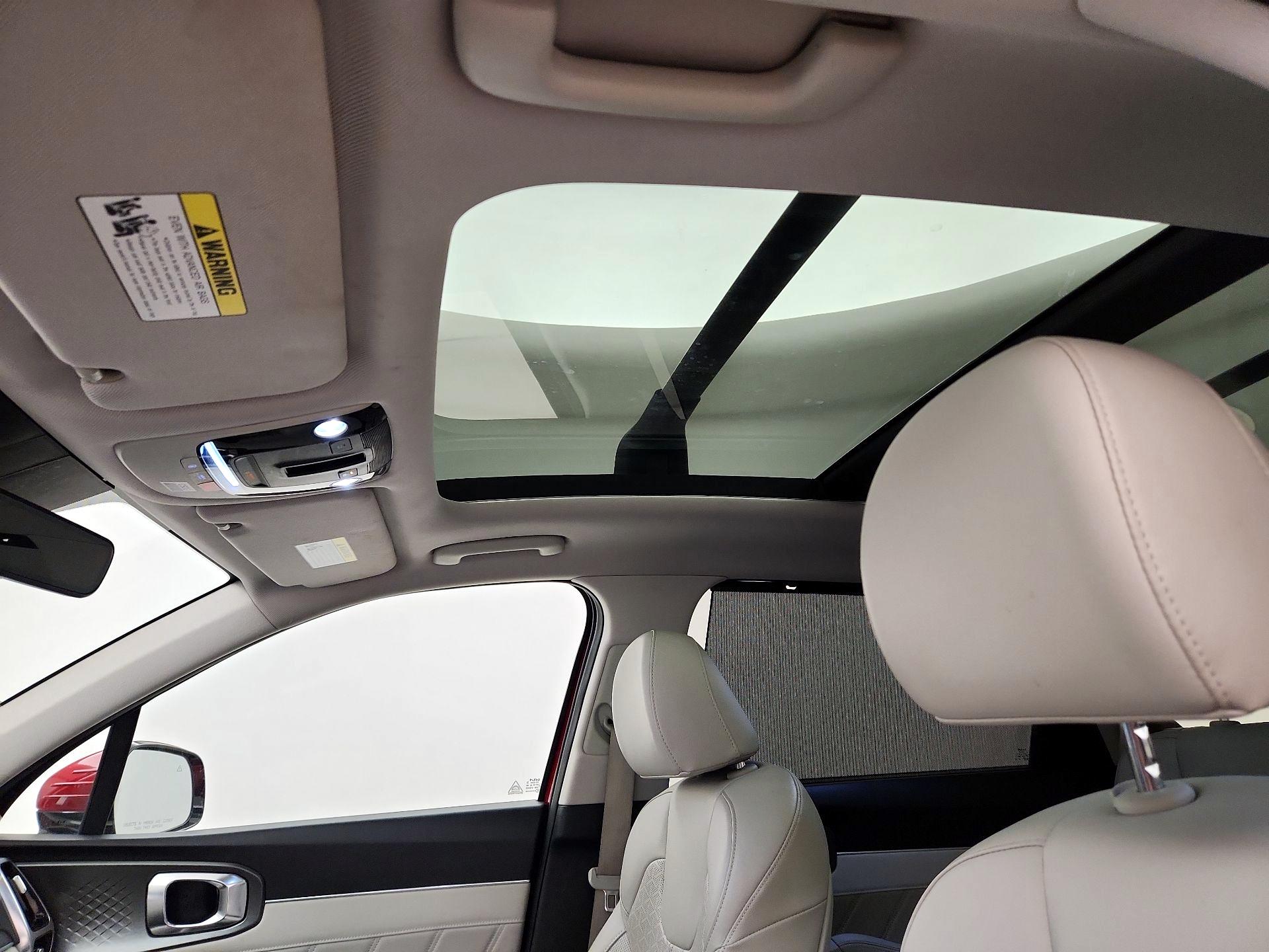 Thumbnail: 2023 Kia Sorento - 20