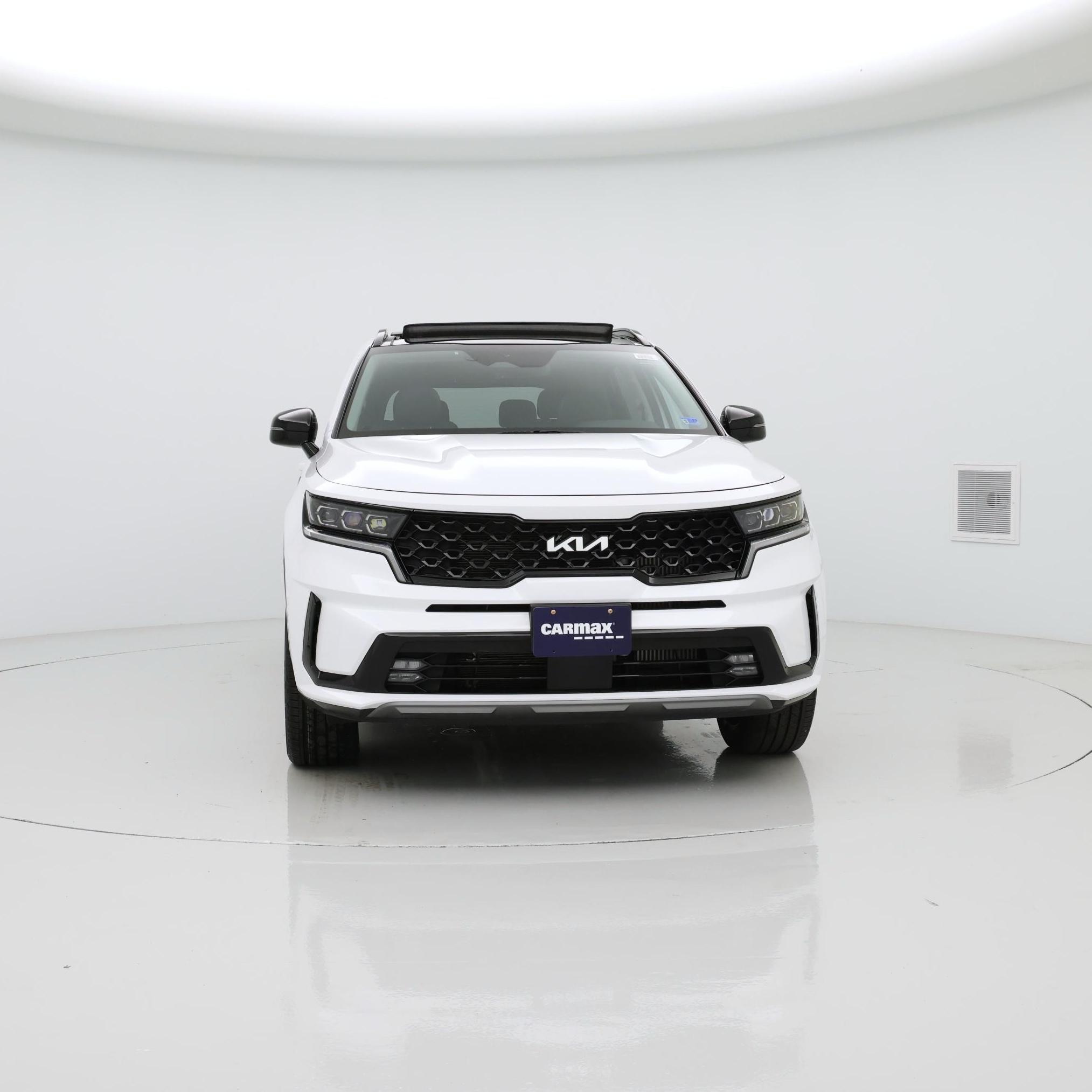 Thumbnail: 2023 Kia Sorento - 5