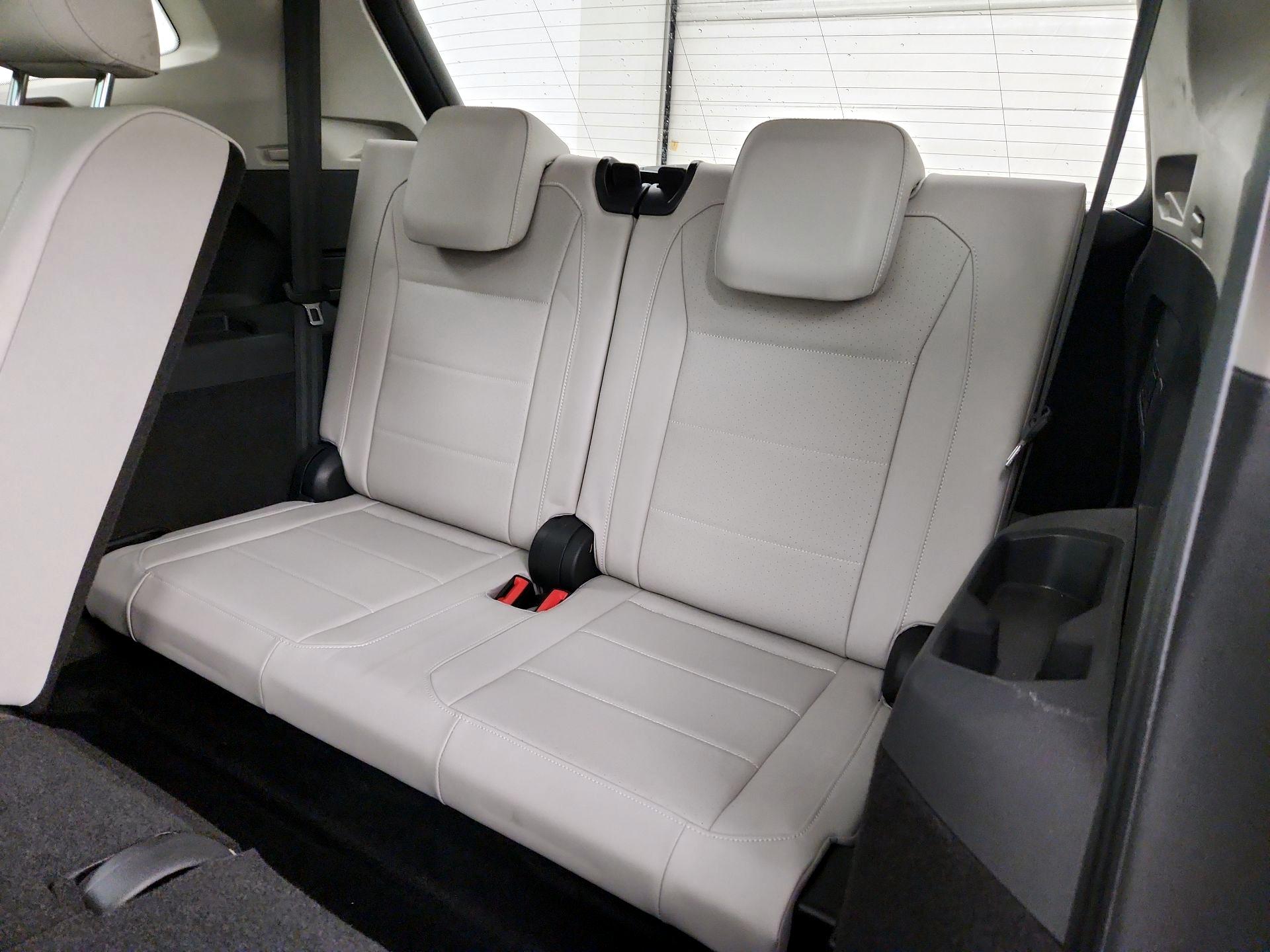 Thumbnail: 2021 Volkswagen Tiguan - 19