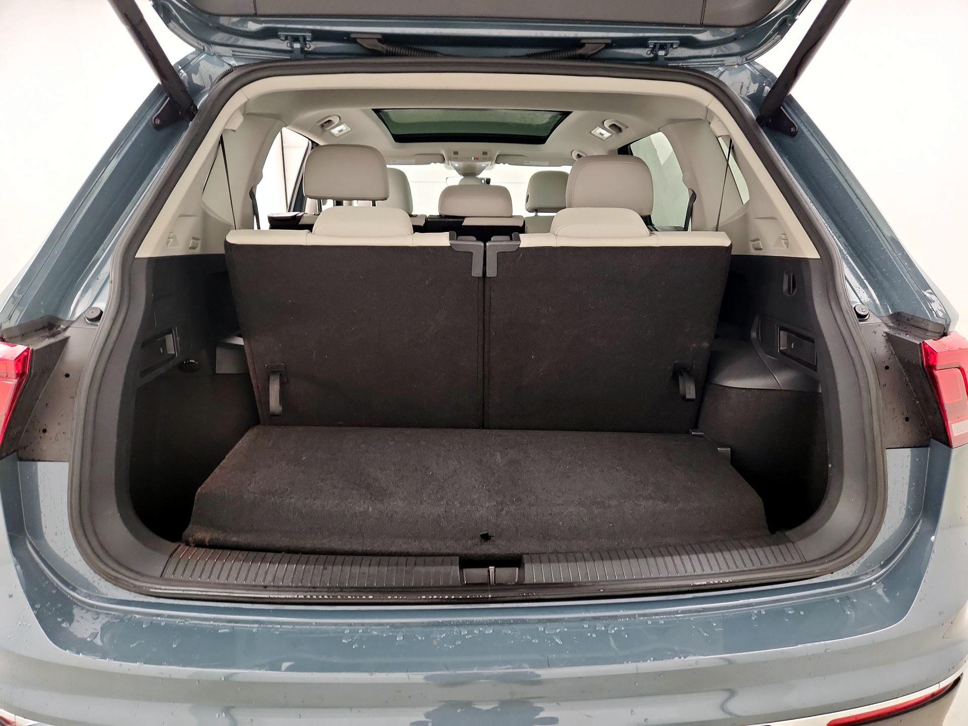 Thumbnail: 2021 Volkswagen Tiguan - 20