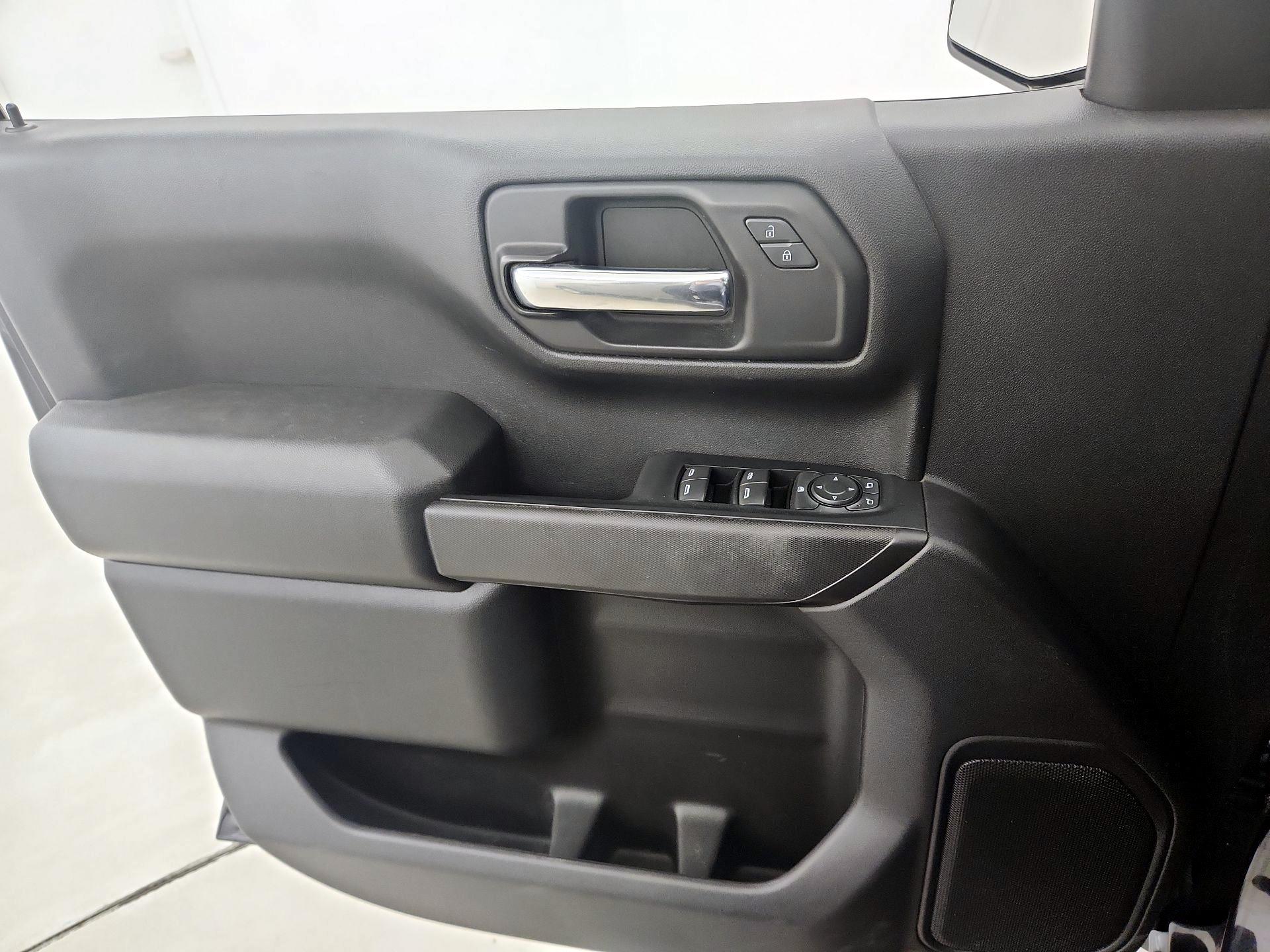 Thumbnail: 2022 Chevrolet Silverado 1500 - 10