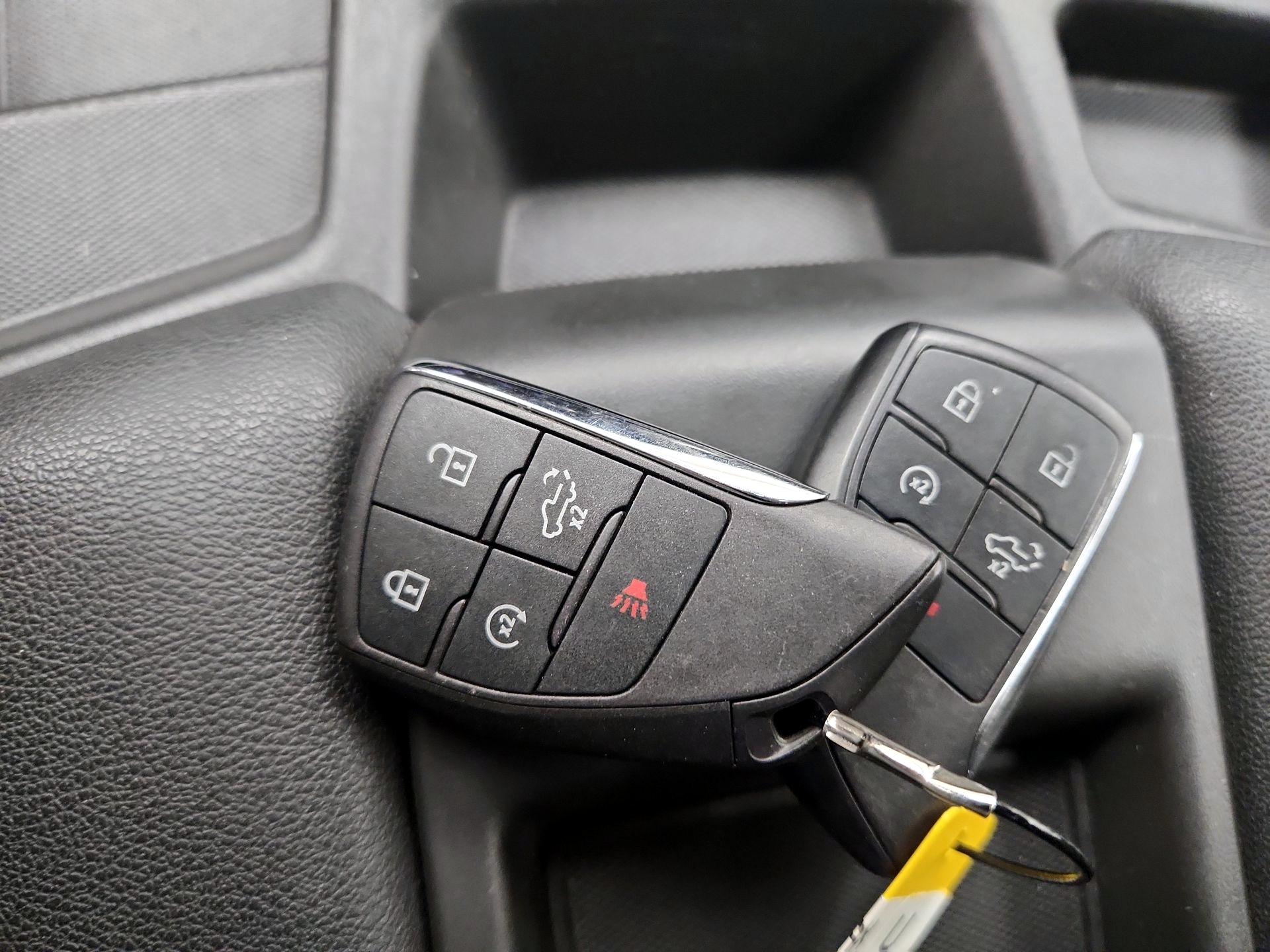 Thumbnail: 2022 Chevrolet Silverado 1500 - 20