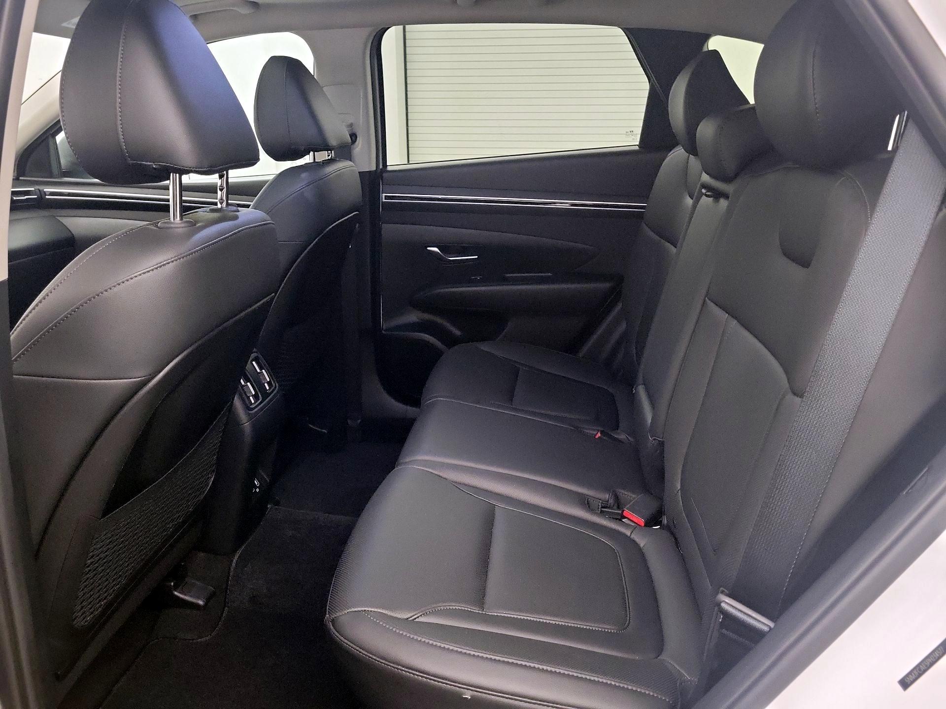 Thumbnail: 2023 Hyundai Tucson - 20