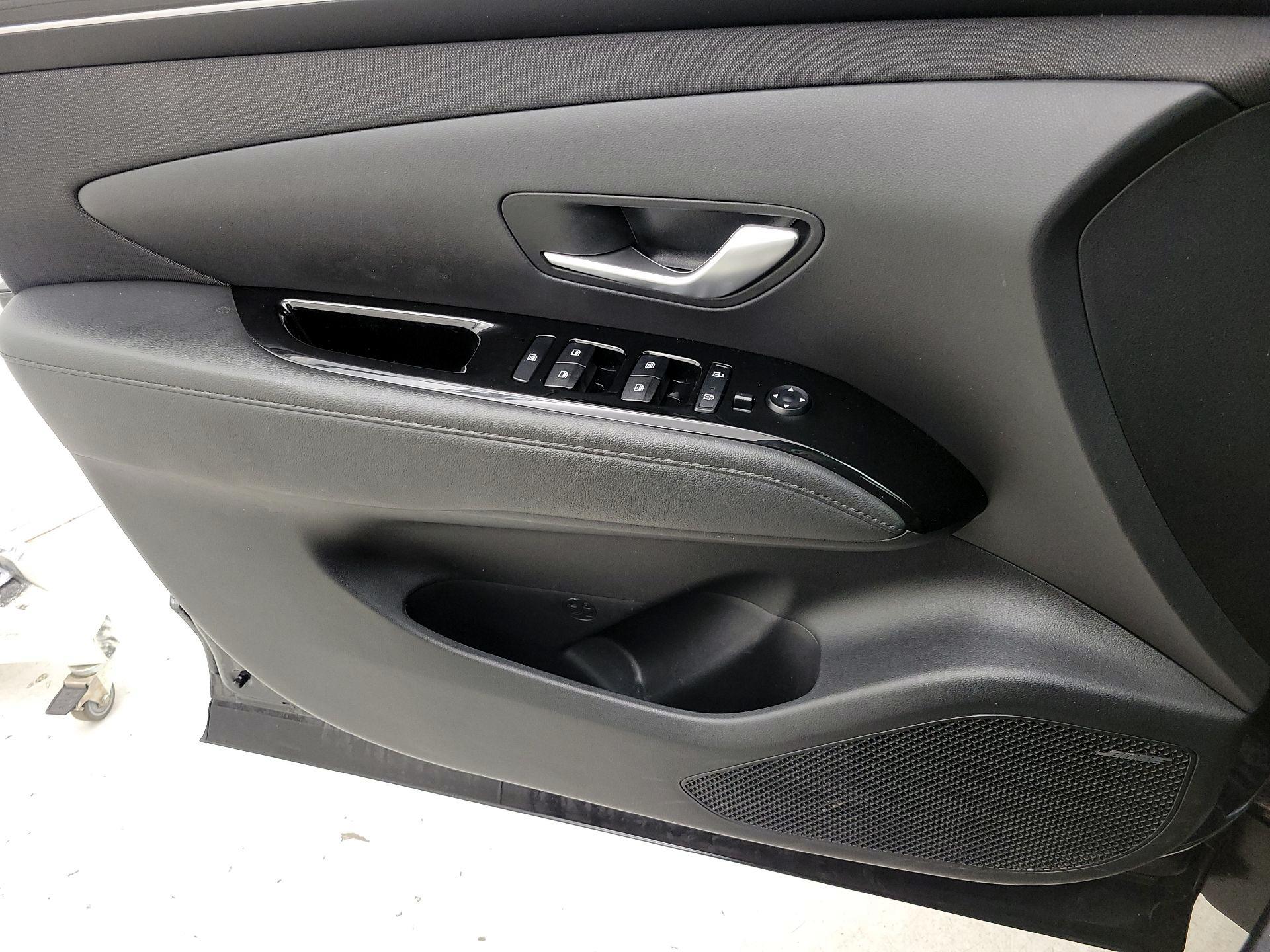 Thumbnail: 2023 Hyundai Tucson - 13