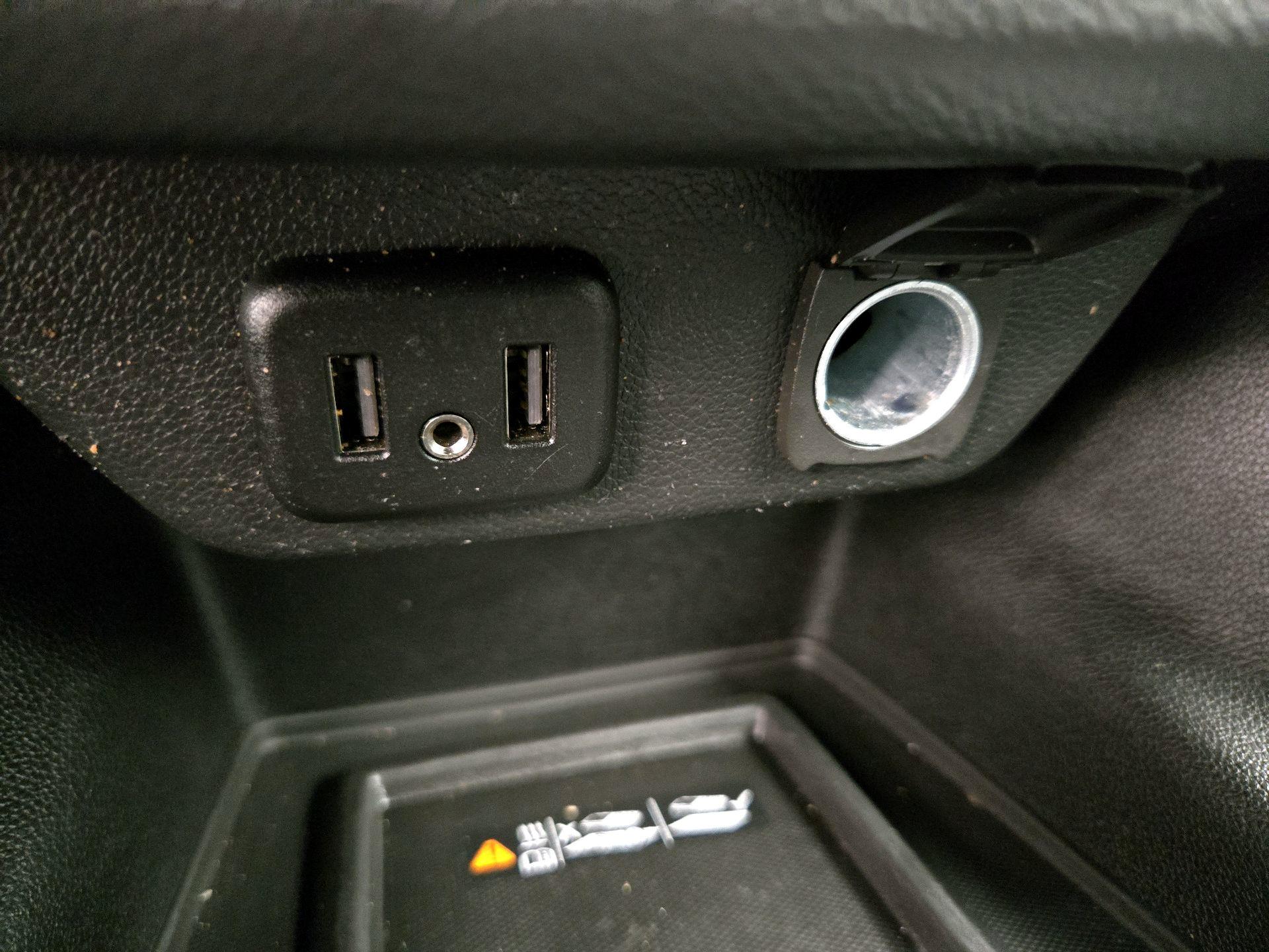 Thumbnail: 2022 Chevrolet Traverse - 18