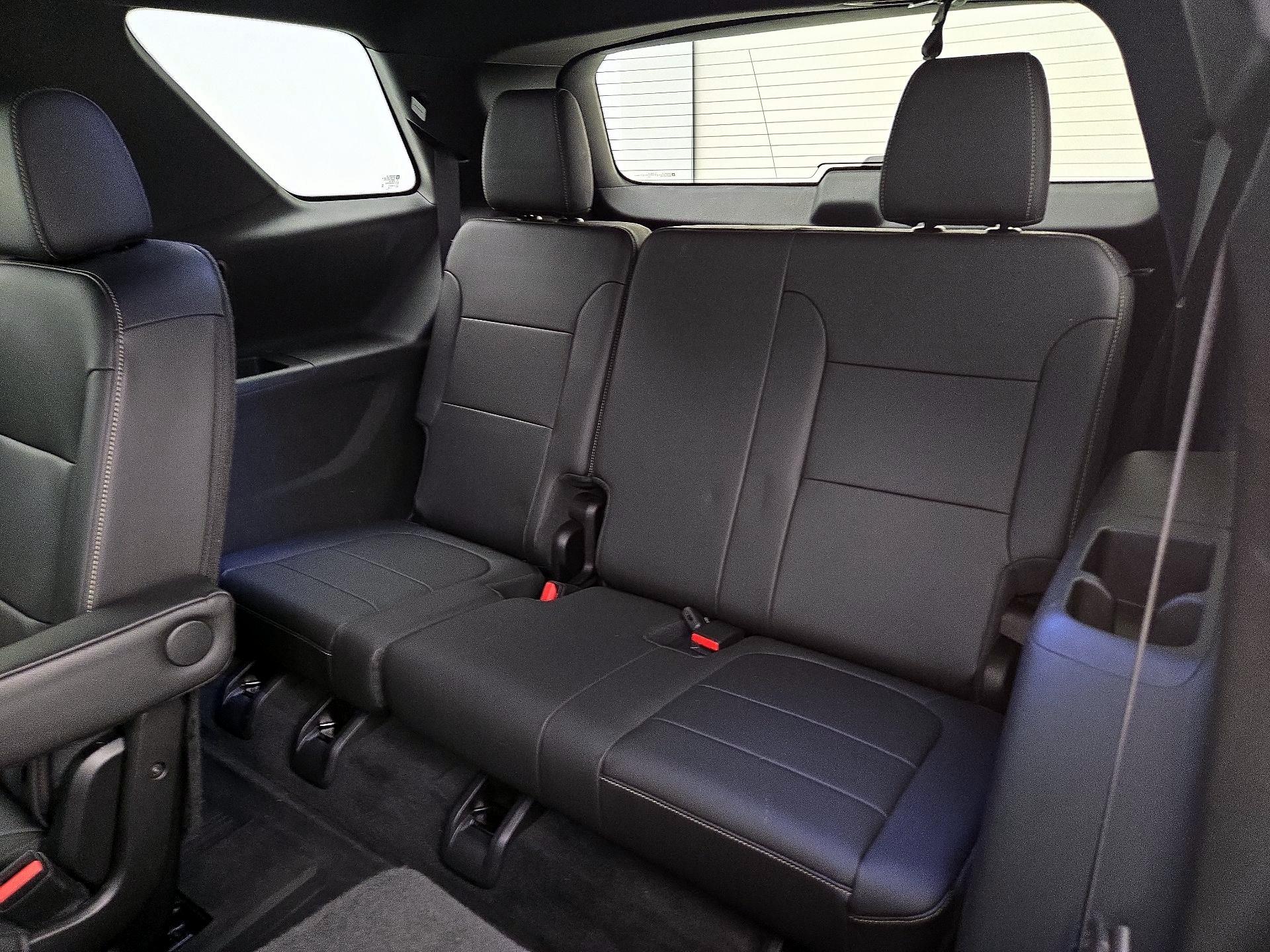 Thumbnail: 2022 Chevrolet Traverse - 20