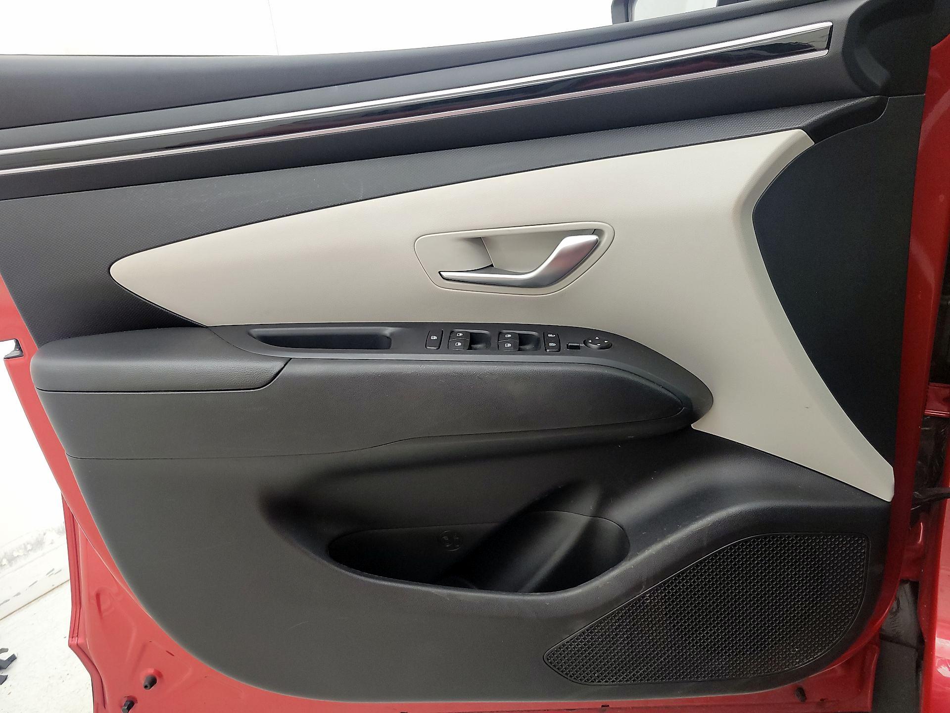 Thumbnail: 2023 Hyundai Tucson - 12