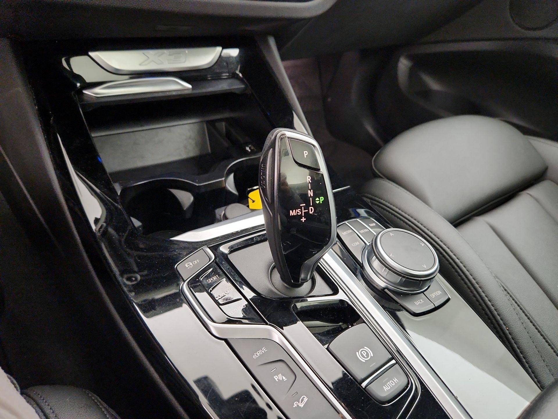 Thumbnail: 2021 BMW X3 - 16