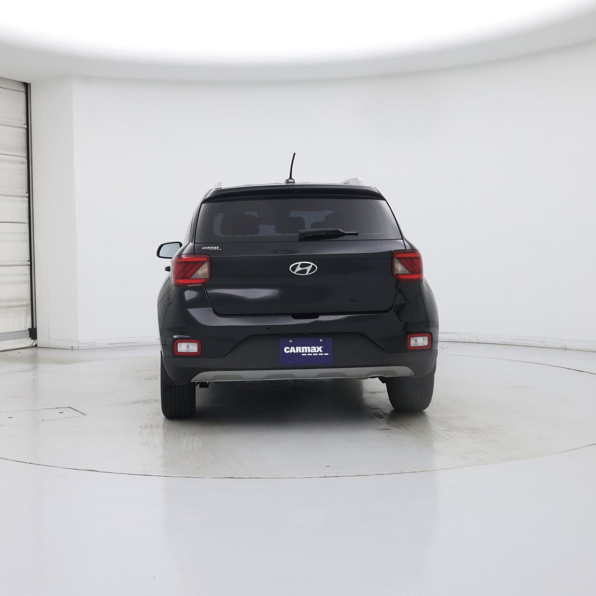 Thumbnail: 2023 Hyundai Venue - 6