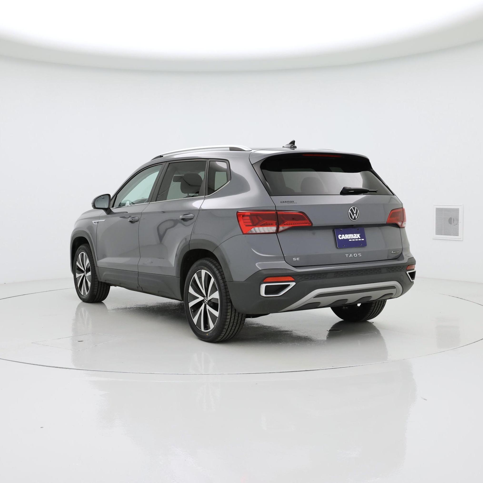 Thumbnail: 2022 Volkswagen Taos - 2
