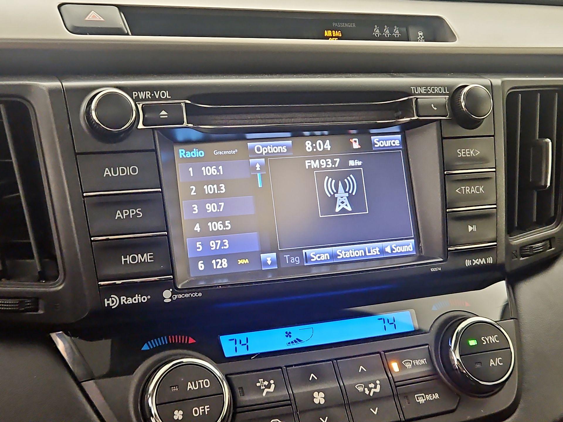 Thumbnail: 2017 Toyota RAV4 - 15