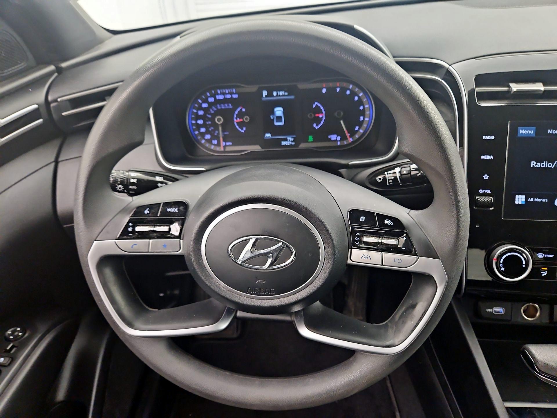 Thumbnail: 2023 Hyundai Santa Cruz - 10