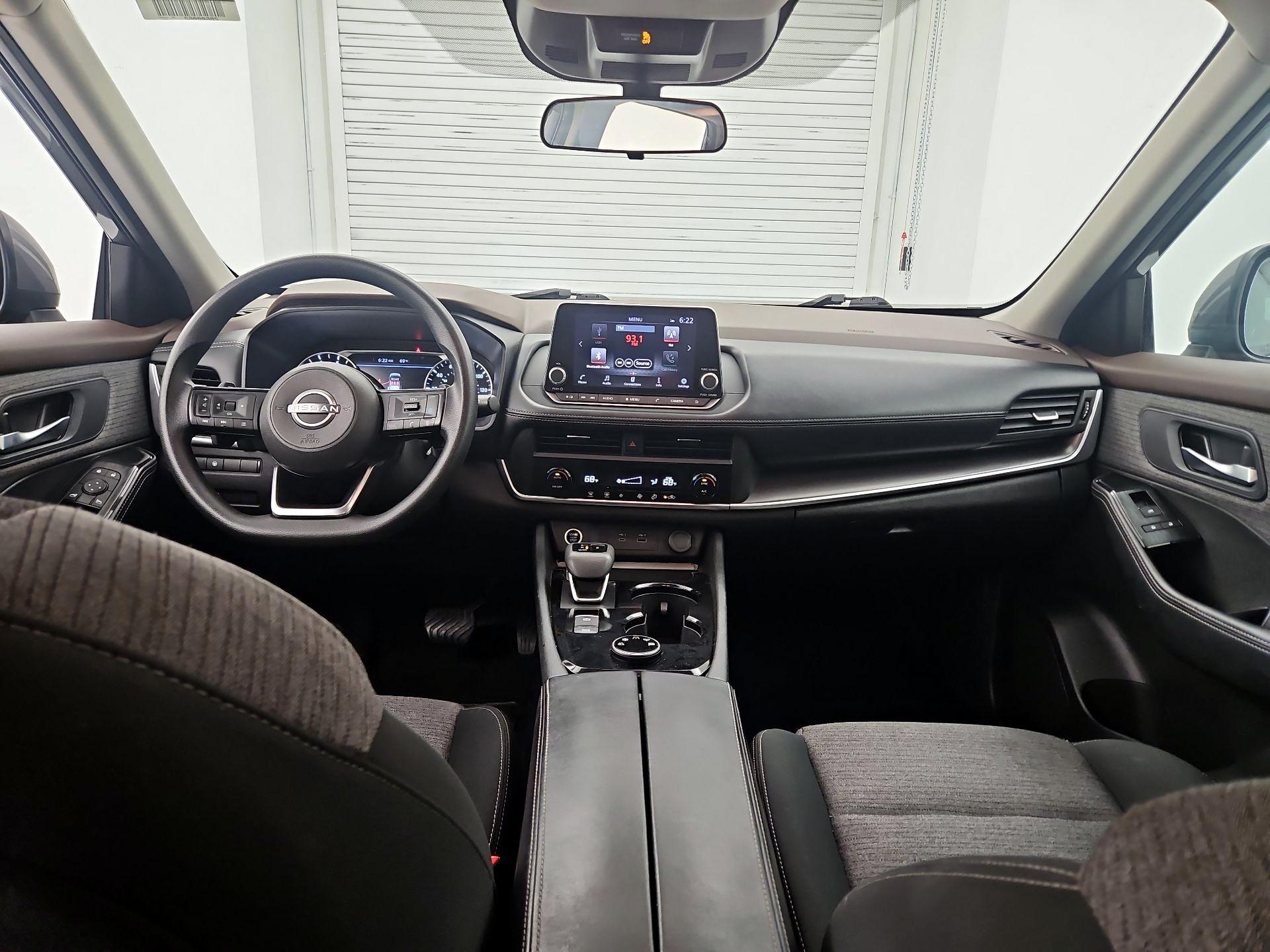 Thumbnail: 2023 Nissan Rogue - 9