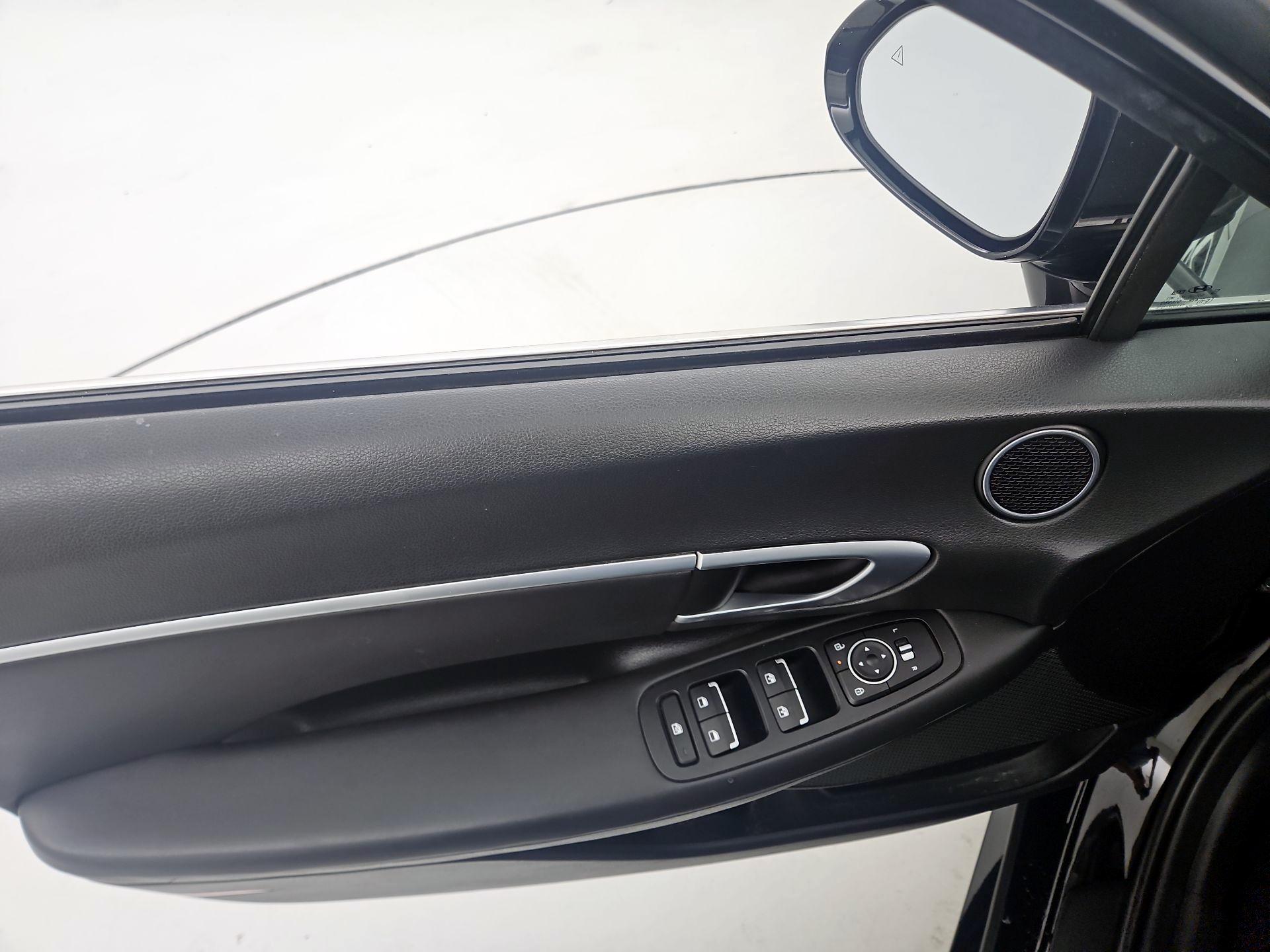 Thumbnail: 2024 Hyundai Sonata - 12