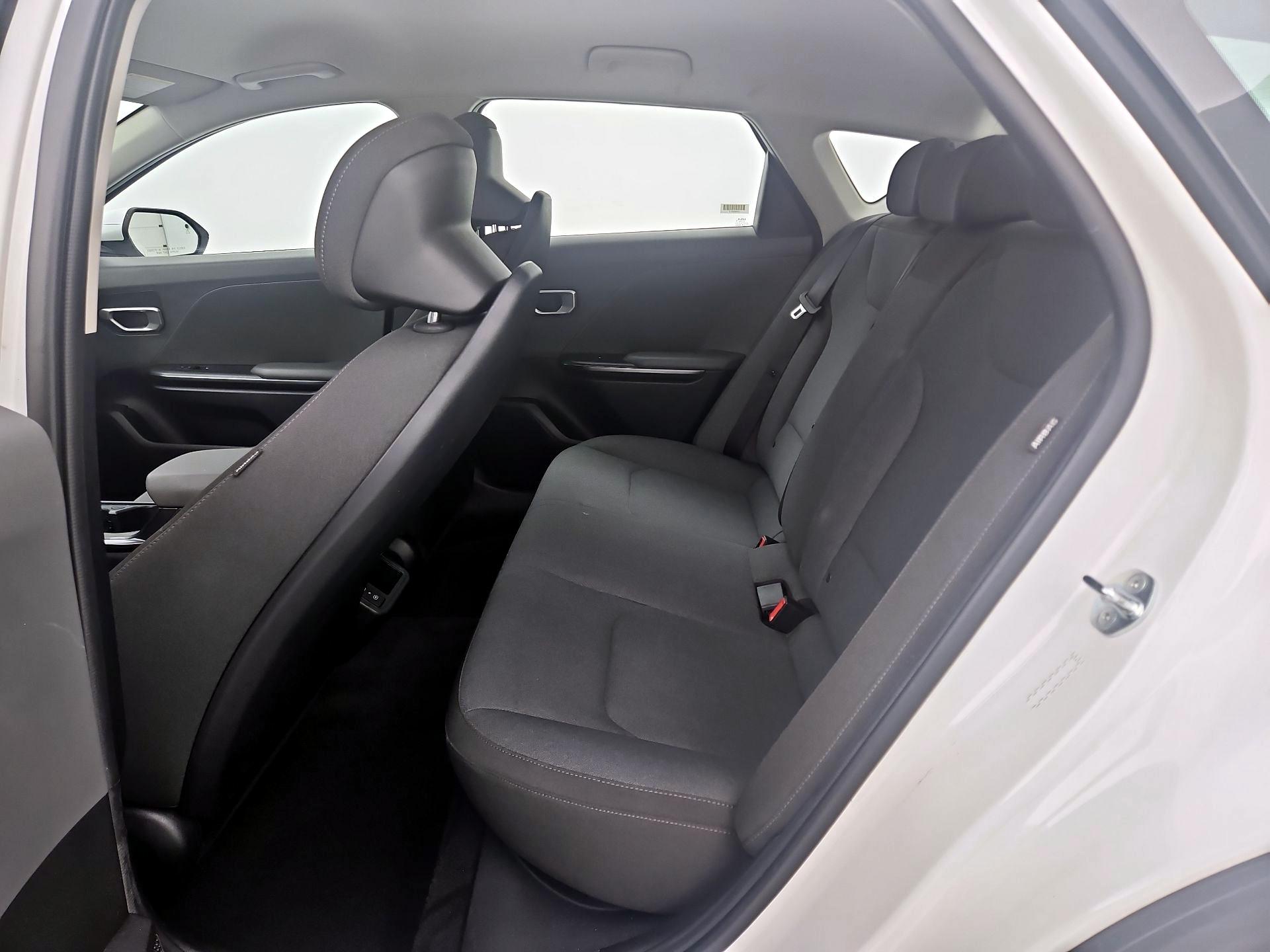 Thumbnail: 2025 Kia K4 - 17
