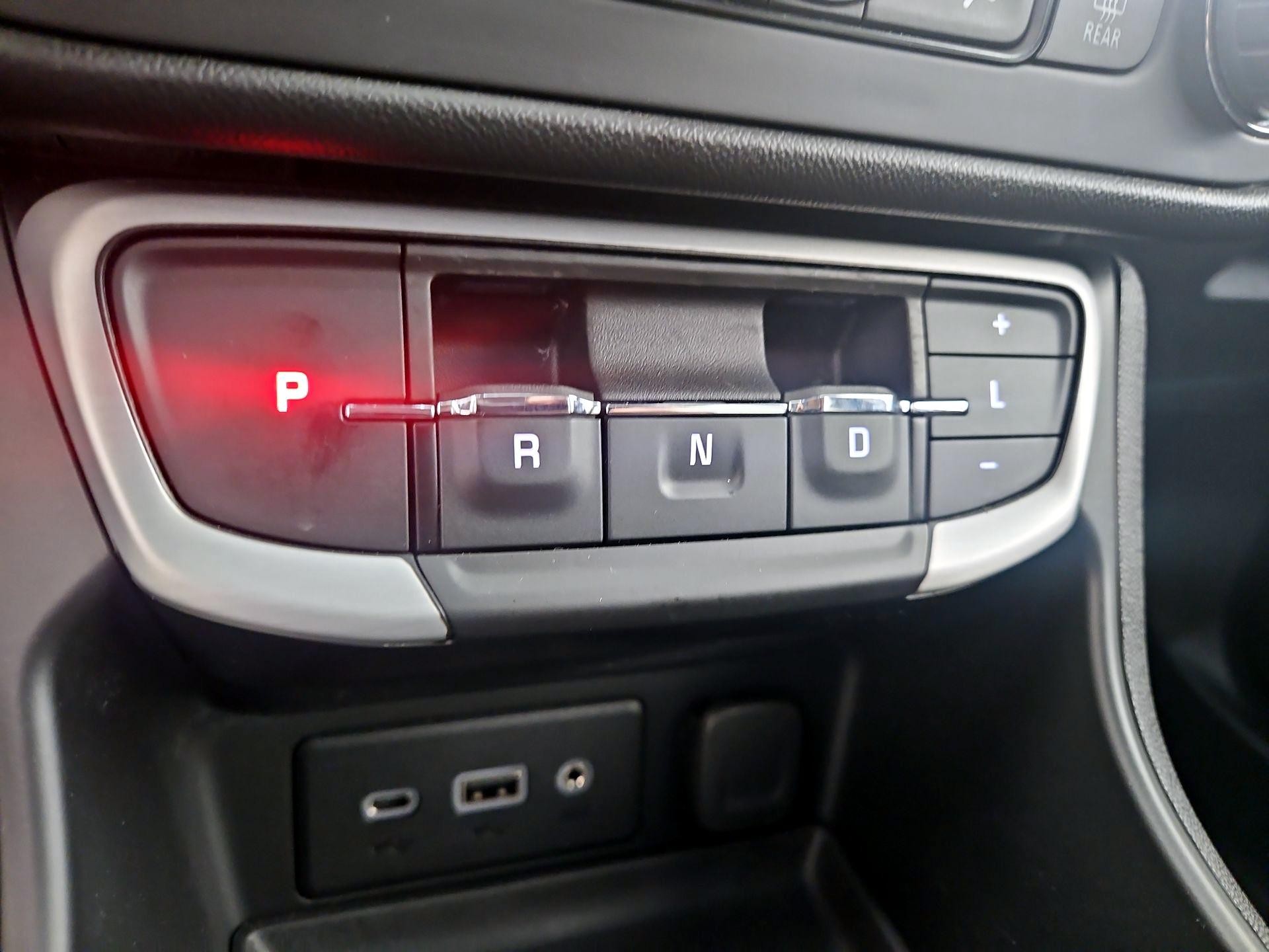 Thumbnail: 2023 GMC Terrain - 17