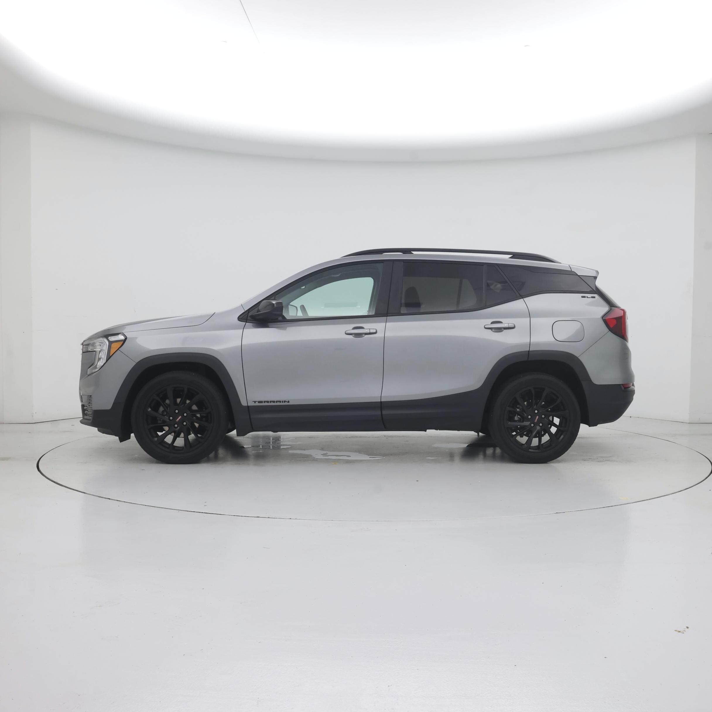Thumbnail: 2023 GMC Terrain - 3