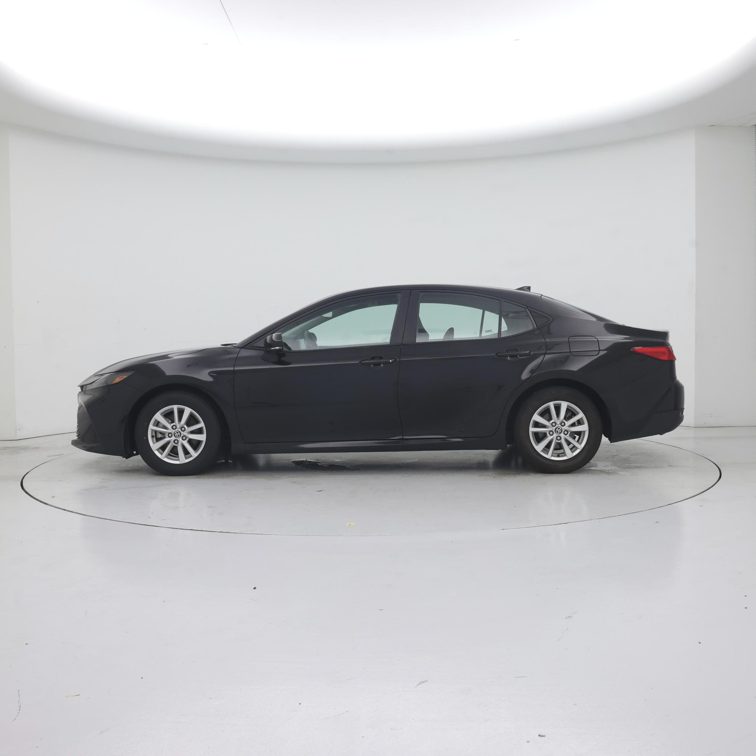 Thumbnail: 2025 Toyota Camry - 3