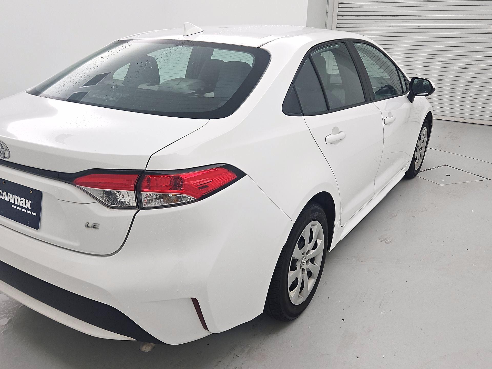 Thumbnail: 2022 Toyota Corolla - 5
