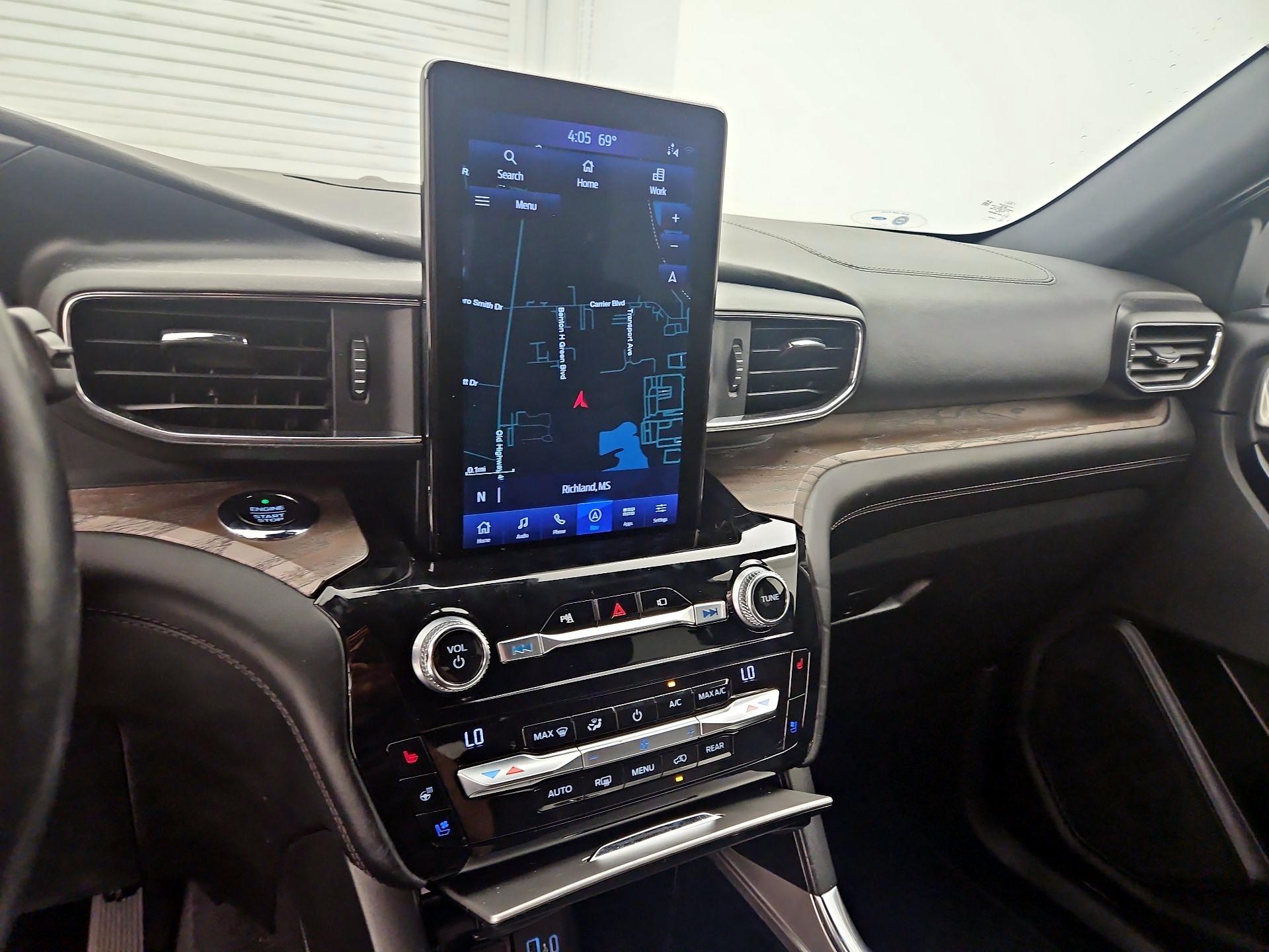 Thumbnail: 2021 Ford Explorer - 14