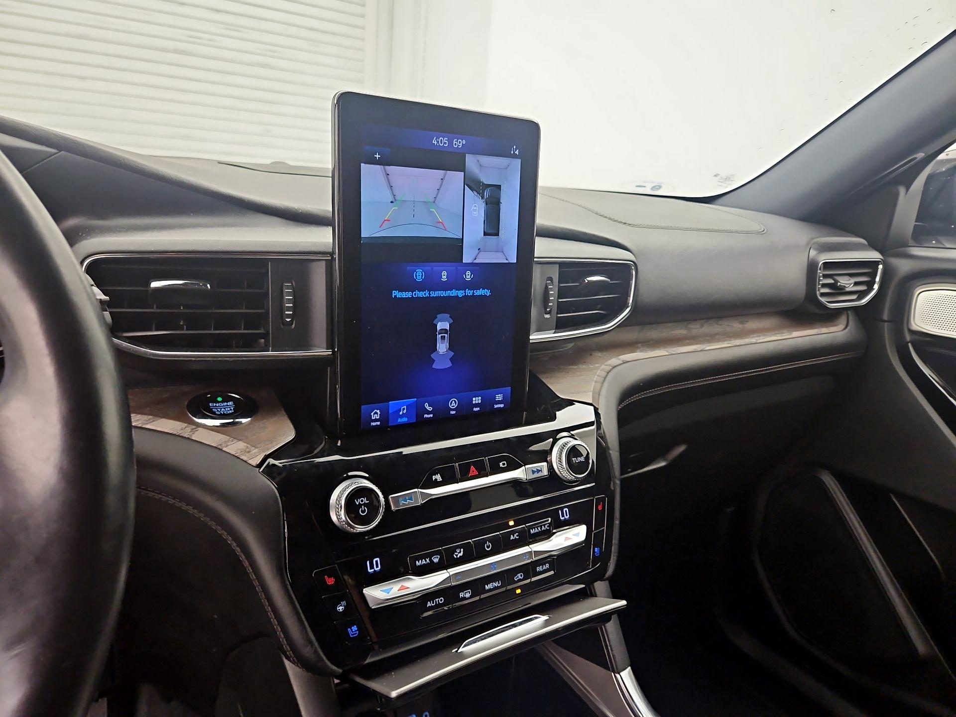 Thumbnail: 2021 Ford Explorer - 15